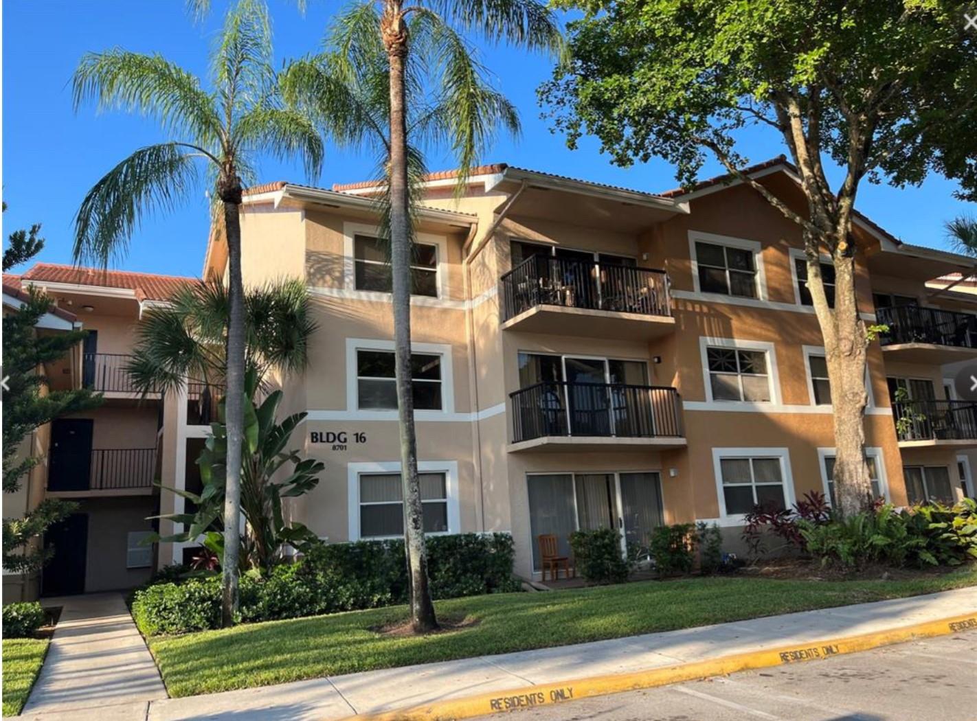 9055 Wiles Rd #307