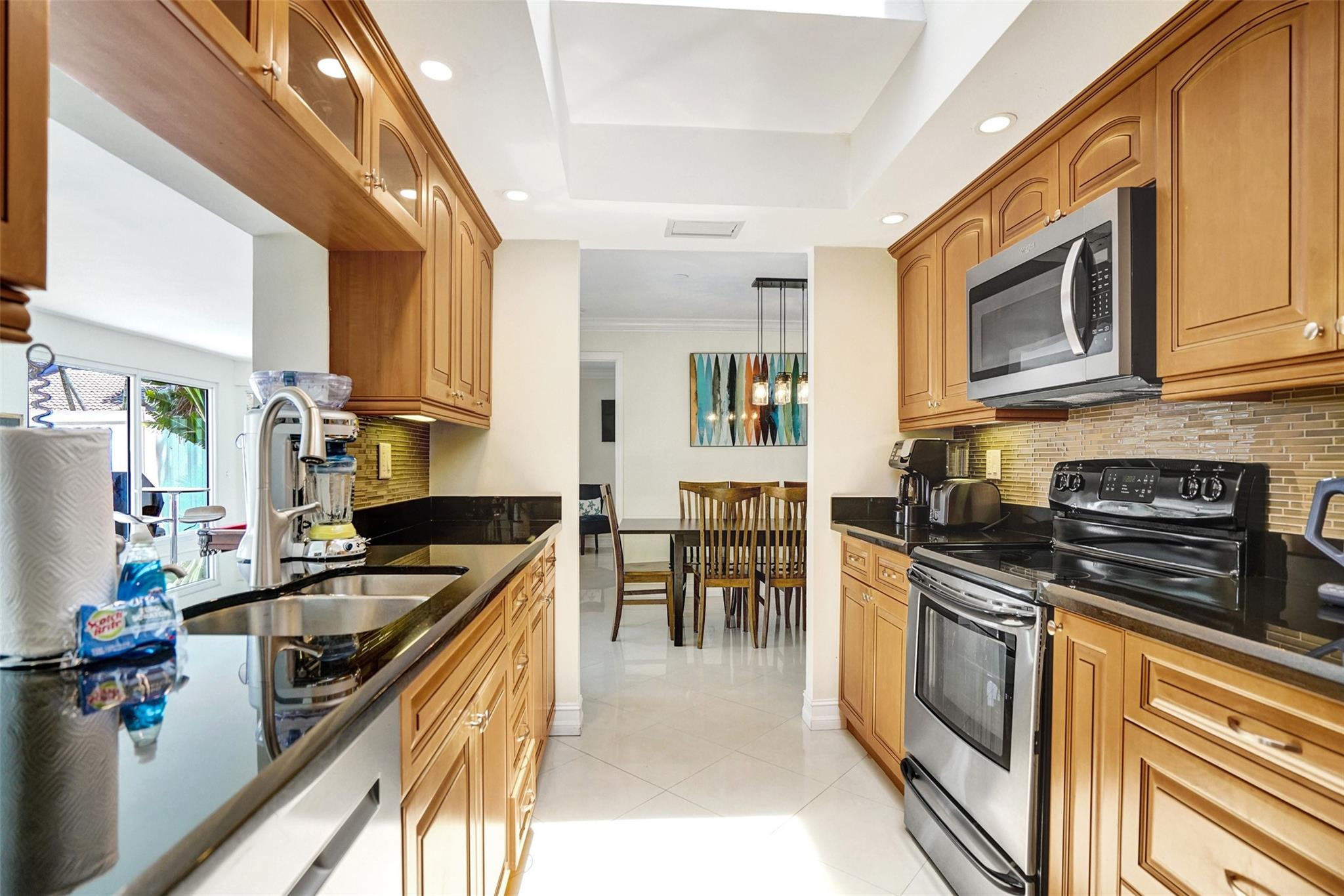 2051 Coral Reef Pompano Beach, FL 33062