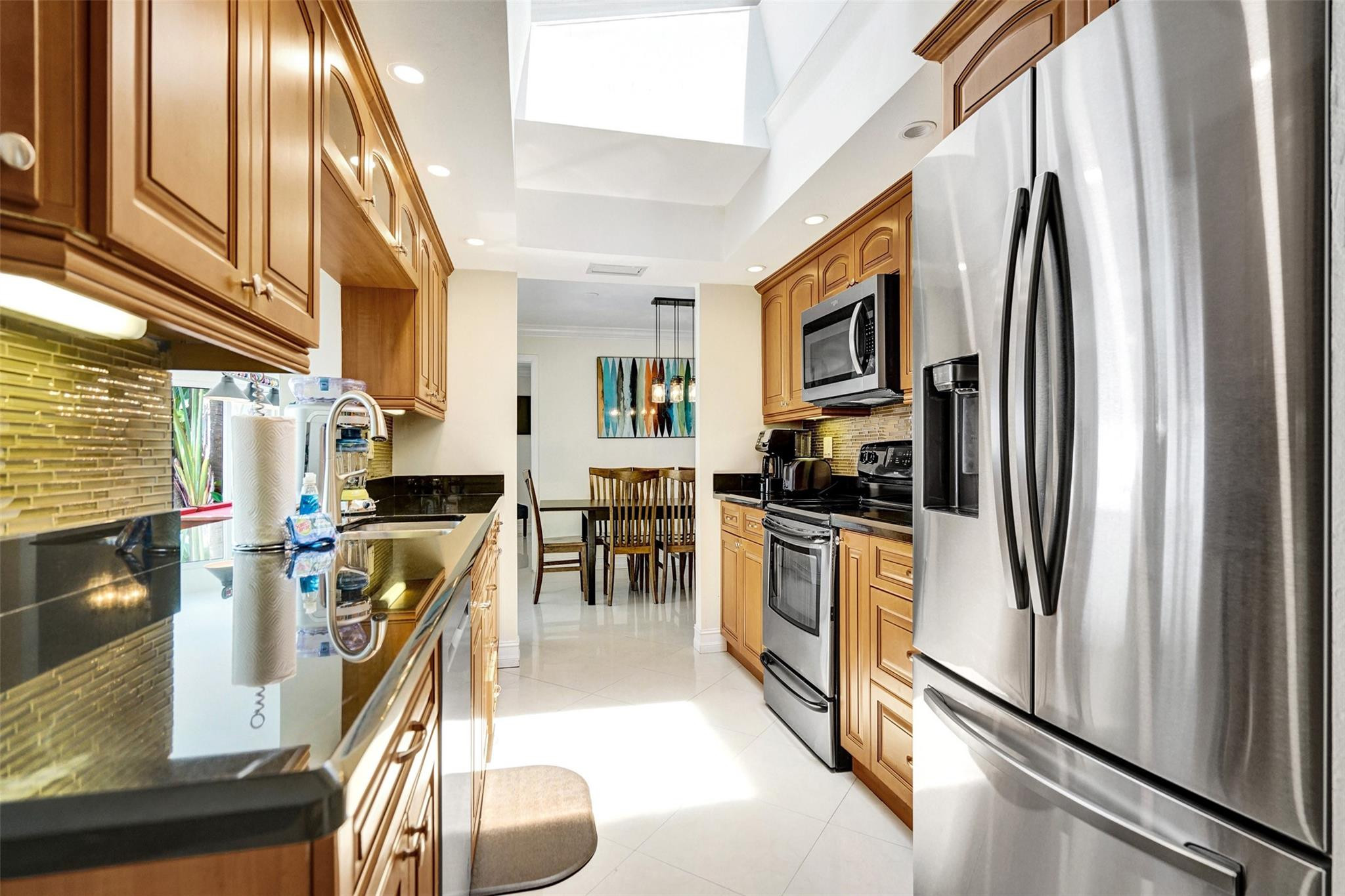 2051 Coral Reef Pompano Beach, FL 33062