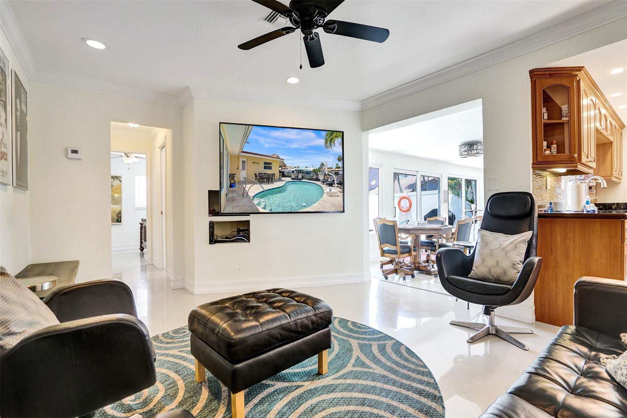 2051 Coral Reef Pompano Beach, FL 33062