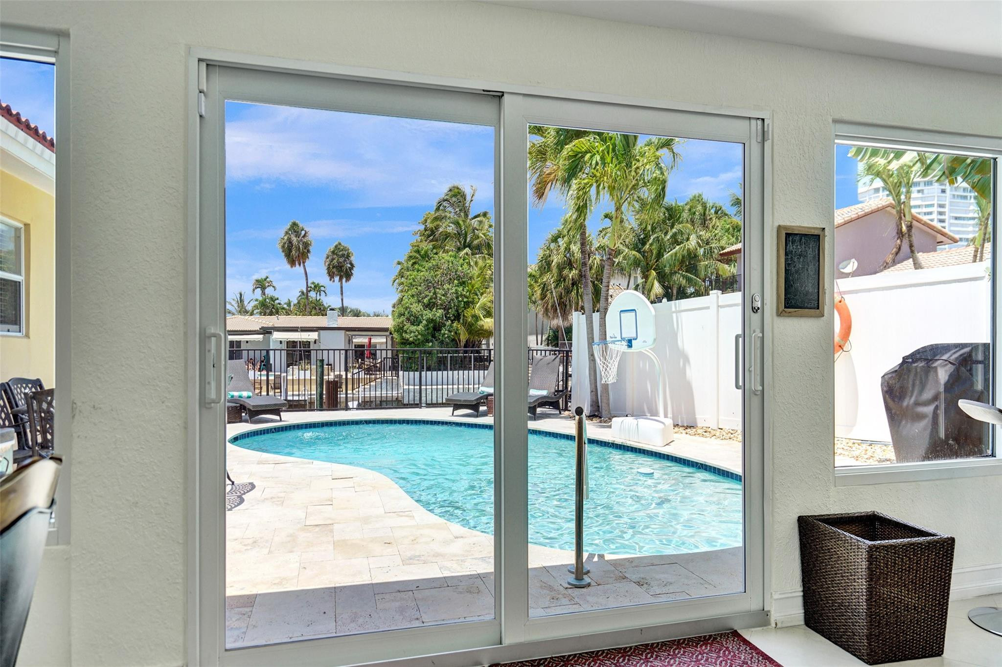 2051 Coral Reef Pompano Beach, FL 33062