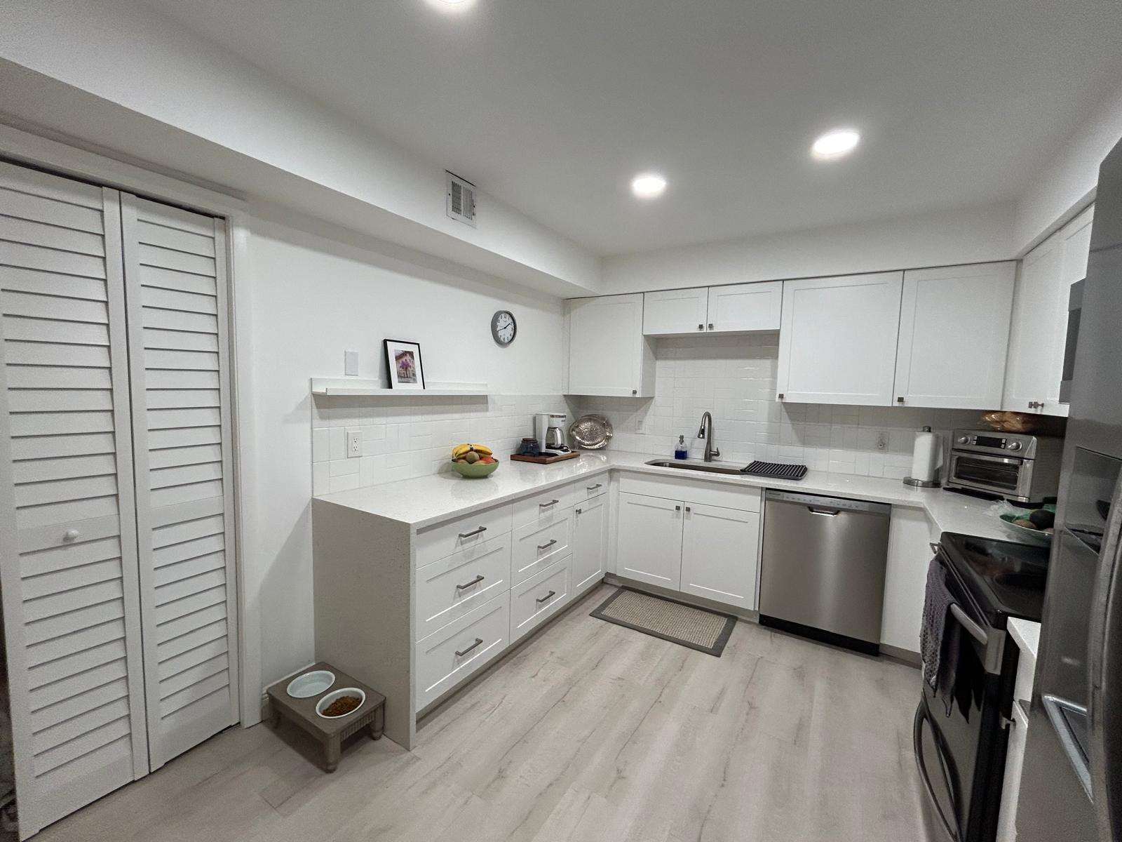 16325 Golf Clb Rd #109 Weston, FL 33326