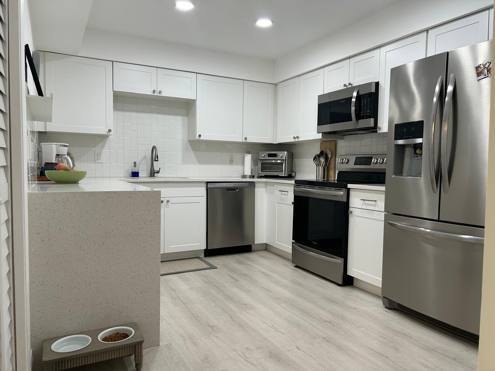 16325 Golf Clb Rd #109 Weston, FL 33326