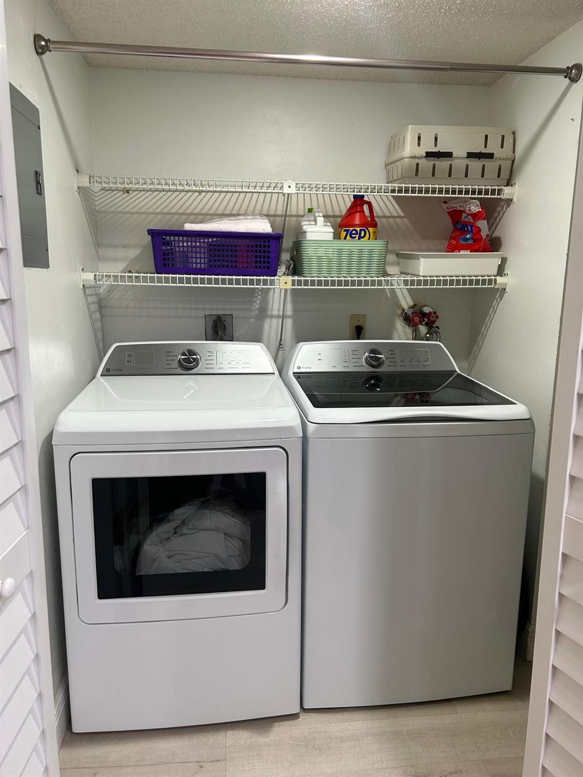 16325 Golf Clb Rd #109 Weston, FL 33326