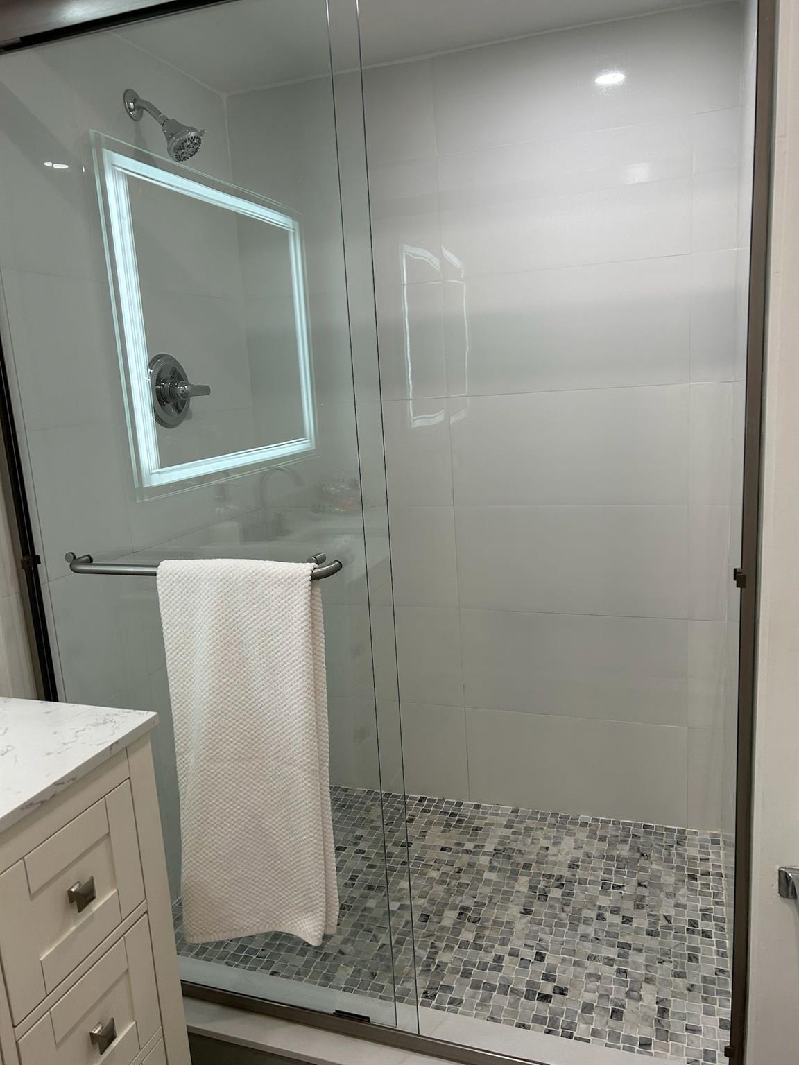 16325 Golf Clb Rd #109 Weston, FL 33326