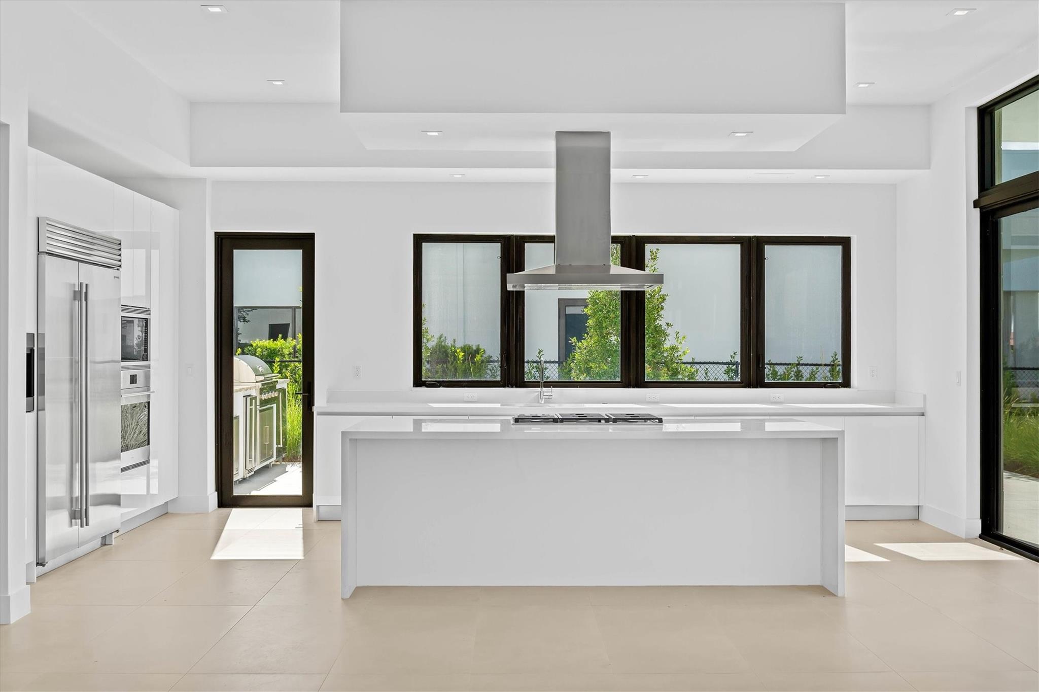 16722 S Botaniko Dr S Weston, FL 33326 16722 S Botaniko Dr S Weston, FL 33326