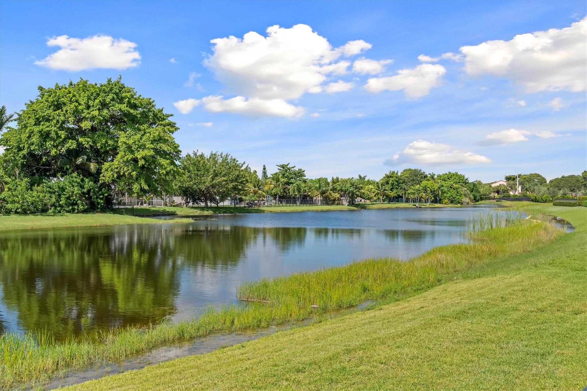 16722 S Botaniko Dr S Weston, FL 33326 16722 S Botaniko Dr S Weston, FL 33326
