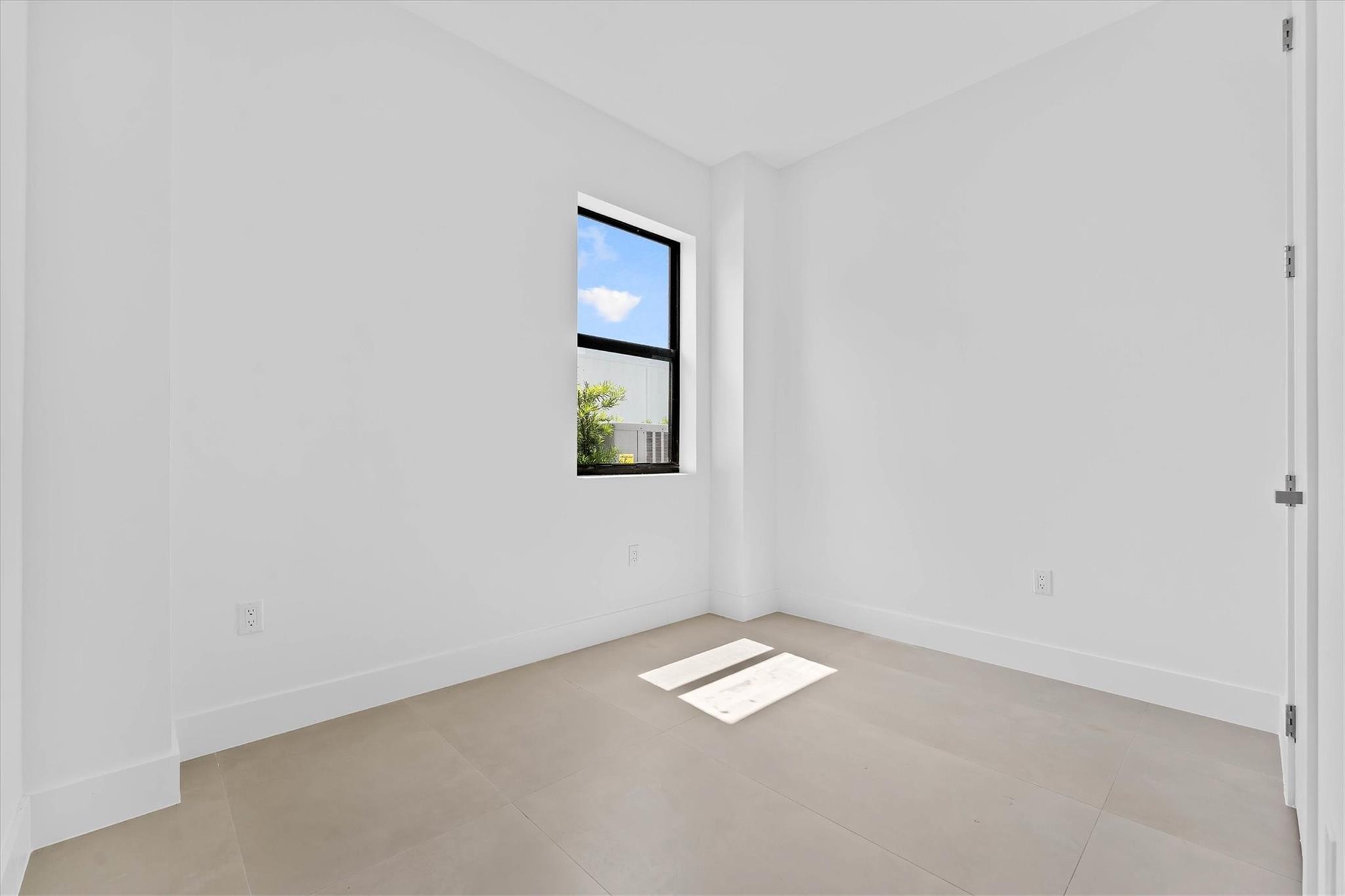 16722 S Botaniko Dr S Weston, FL 33326 16722 S Botaniko Dr S Weston, FL 33326