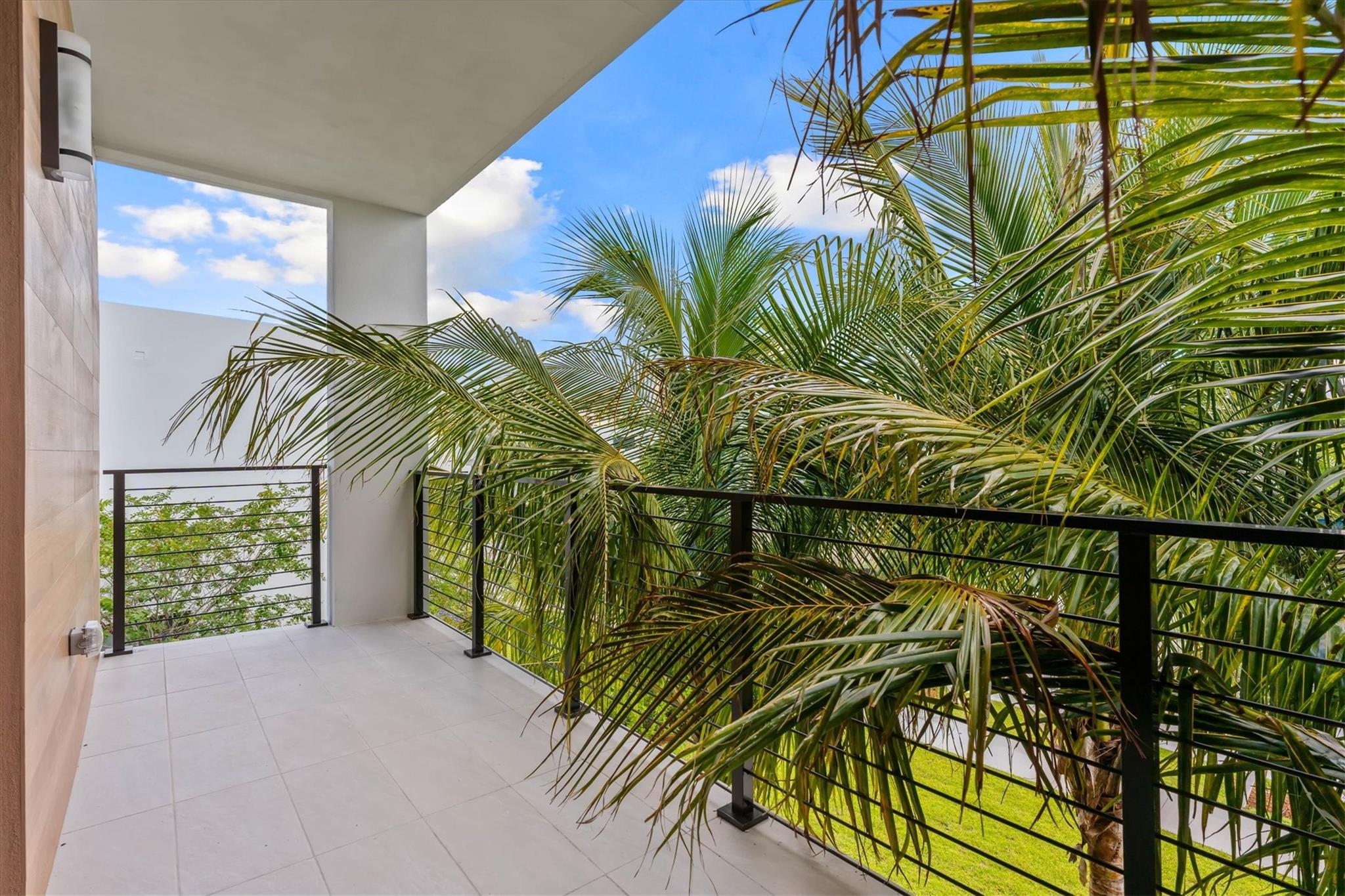 16722 S Botaniko Dr S Weston, FL 33326 16722 S Botaniko Dr S Weston, FL 33326