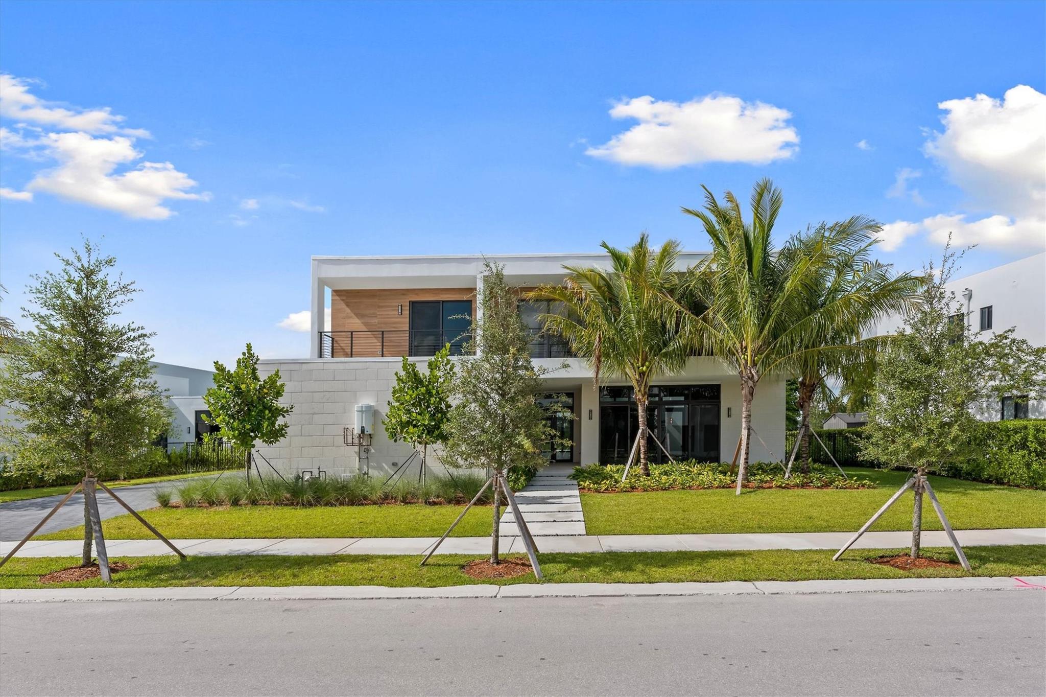 16722 S Botaniko Dr S Weston, FL 33326 16722 S Botaniko Dr S Weston, FL 33326