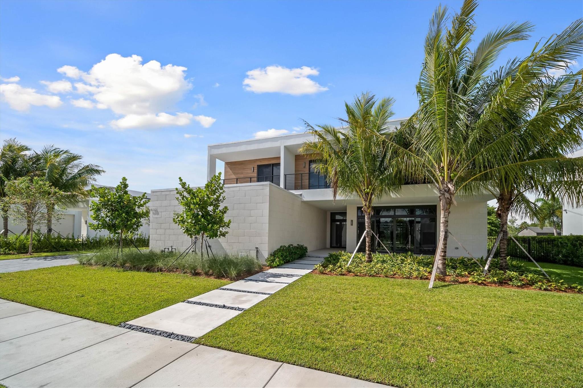 16722 S Botaniko Dr S Weston, FL 33326 16722 S Botaniko Dr S Weston, FL 33326