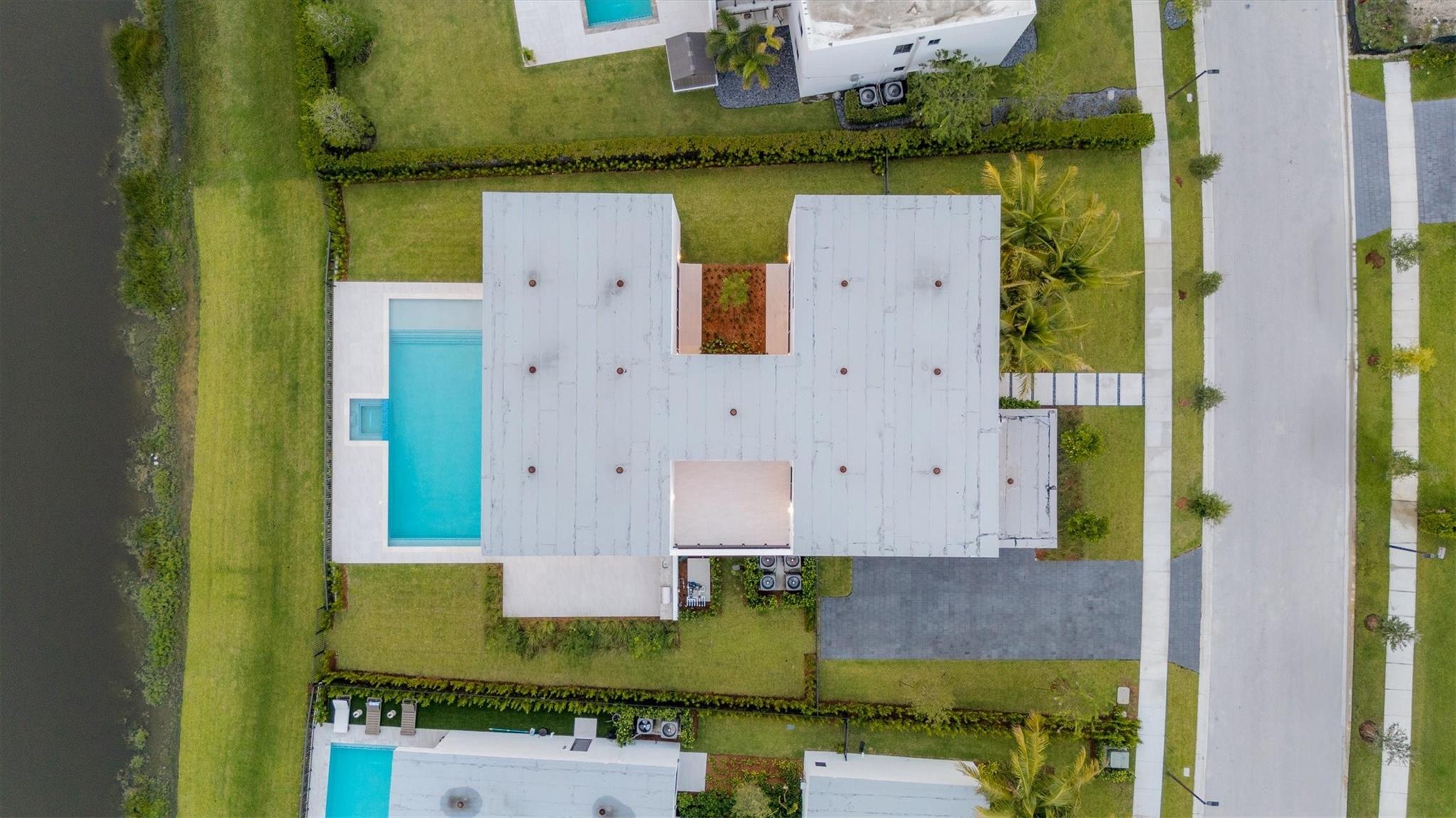 16722 S Botaniko Dr S Weston, FL 33326 16722 S Botaniko Dr S Weston, FL 33326