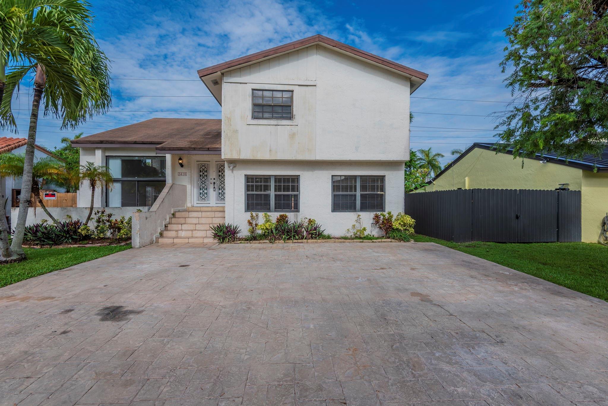 3416 SW 116th Pl