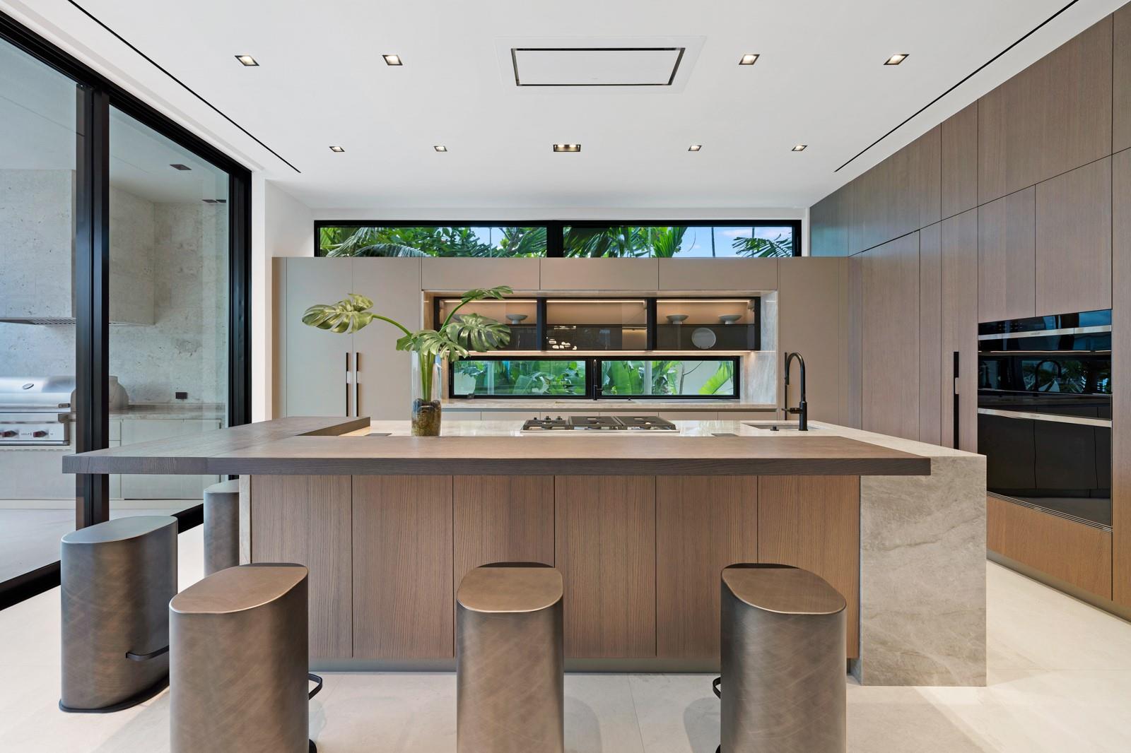 1721 SE 11th St Fort Lauderdale, FL 33316 1721 SE 11th St Fort Lauderdale, FL 33316