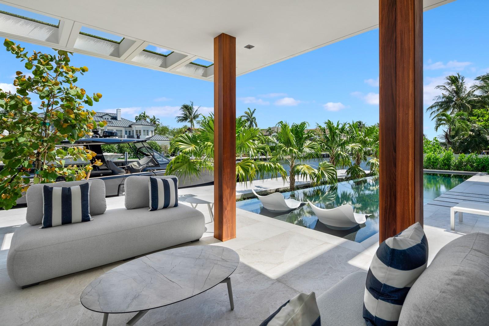 1721 SE 11th St Fort Lauderdale, FL 33316 1721 SE 11th St Fort Lauderdale, FL 33316