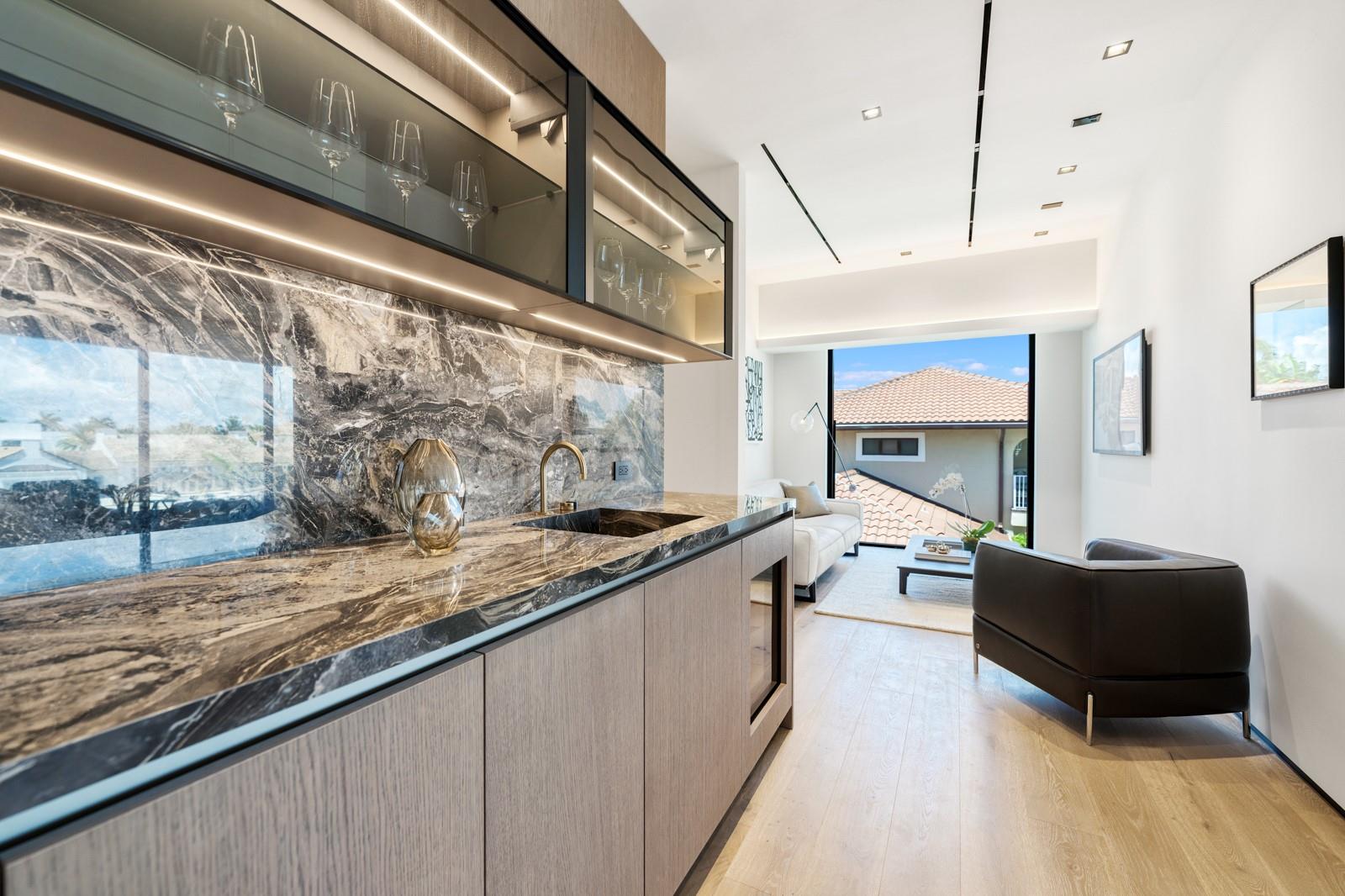 1721 SE 11th St Fort Lauderdale, FL 33316 1721 SE 11th St Fort Lauderdale, FL 33316