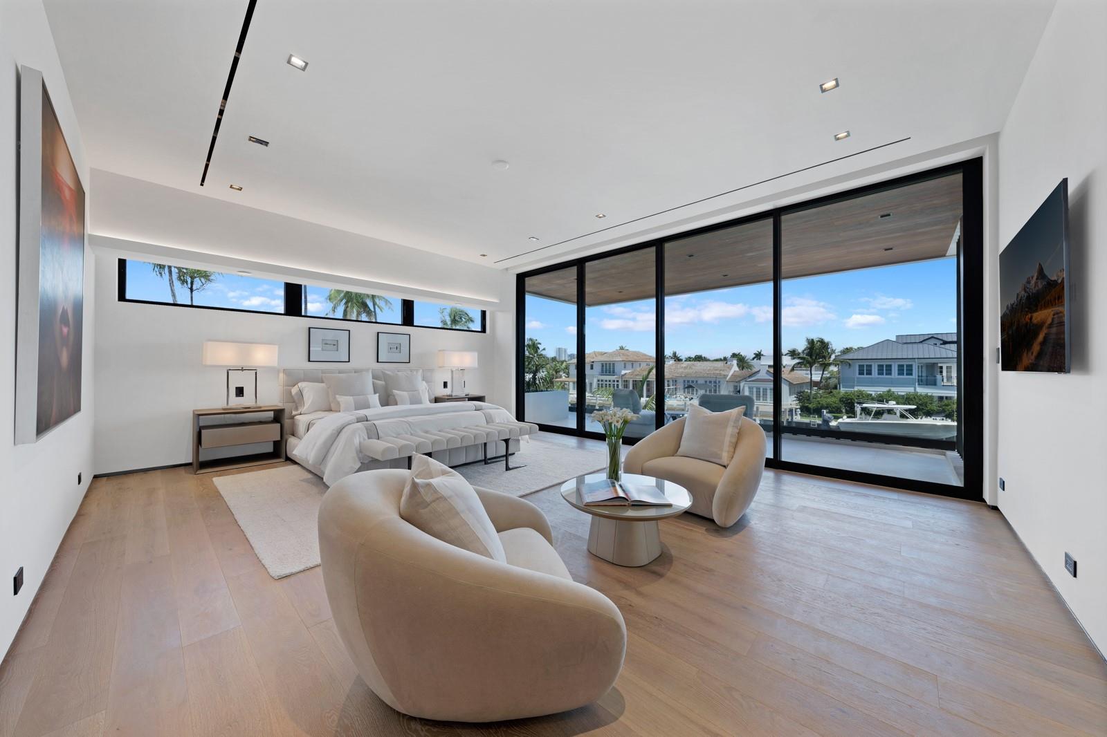 1721 SE 11th St Fort Lauderdale, FL 33316 1721 SE 11th St Fort Lauderdale, FL 33316