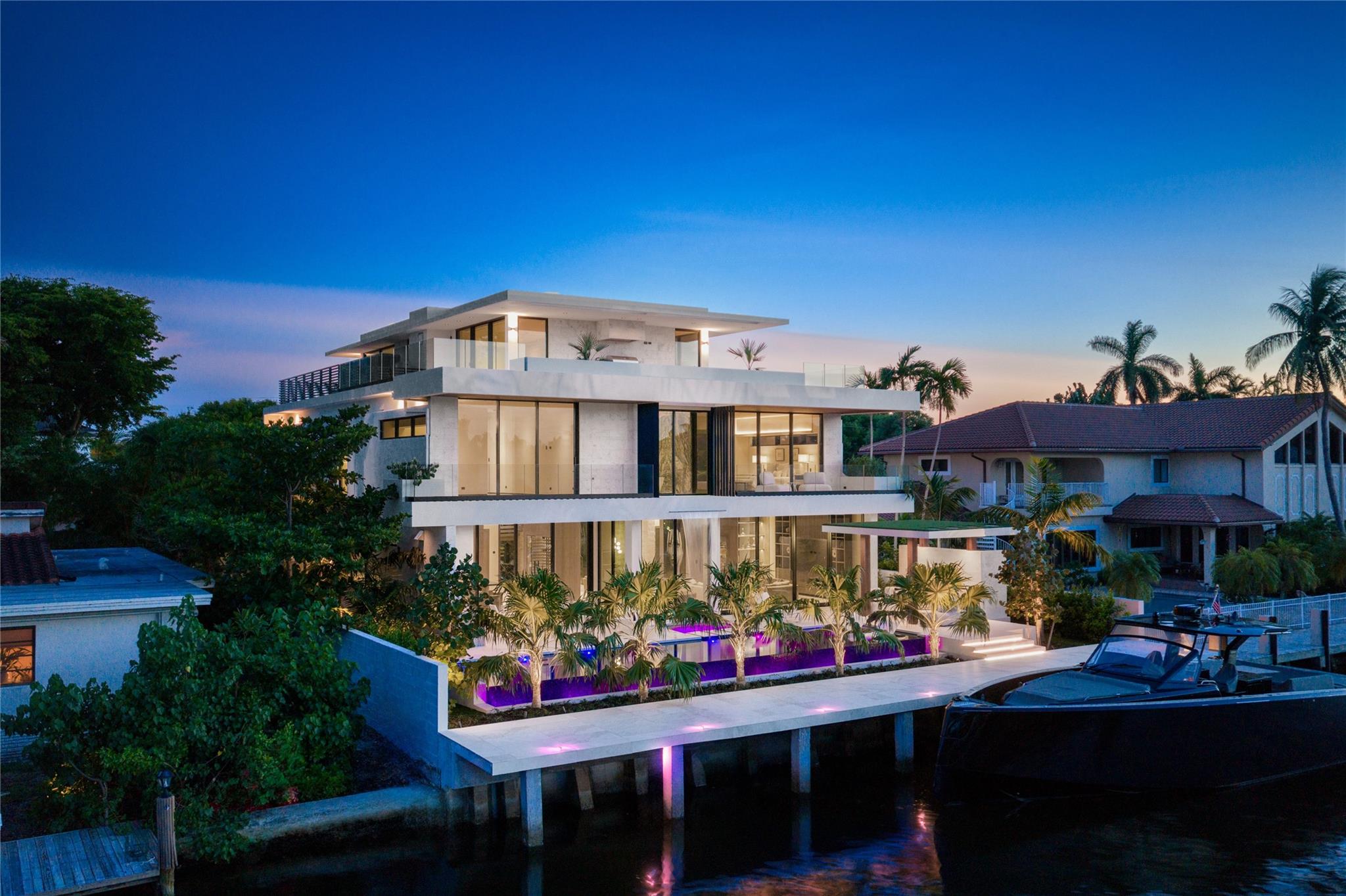 1721 SE 11th St Fort Lauderdale, FL 33316 1721 SE 11th St Fort Lauderdale, FL 33316