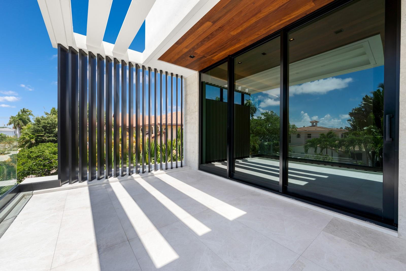 1721 SE 11th St Fort Lauderdale, FL 33316 1721 SE 11th St Fort Lauderdale, FL 33316