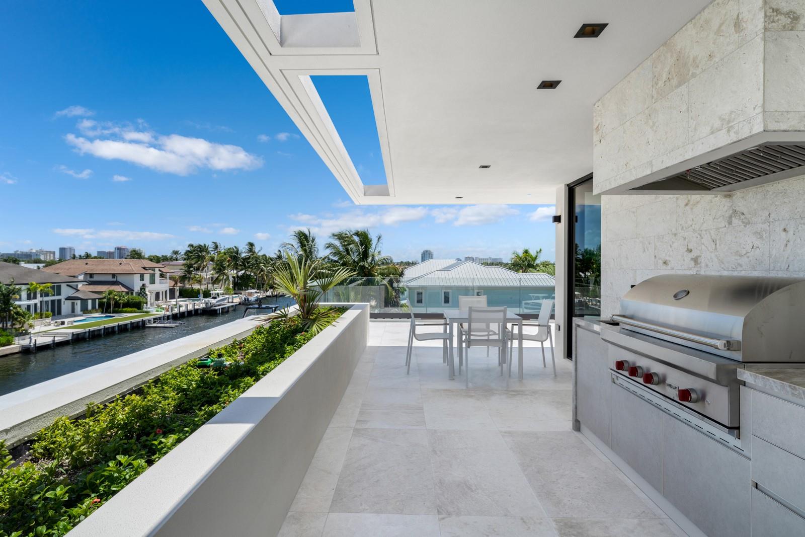 1721 SE 11th St Fort Lauderdale, FL 33316 1721 SE 11th St Fort Lauderdale, FL 33316