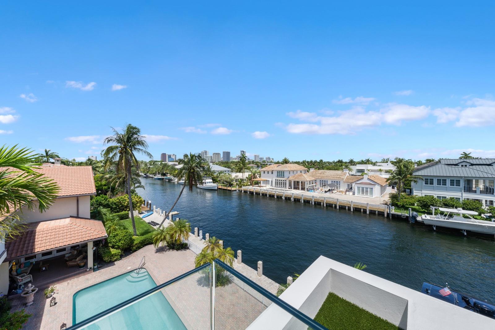 1721 SE 11th St Fort Lauderdale, FL 33316 1721 SE 11th St Fort Lauderdale, FL 33316