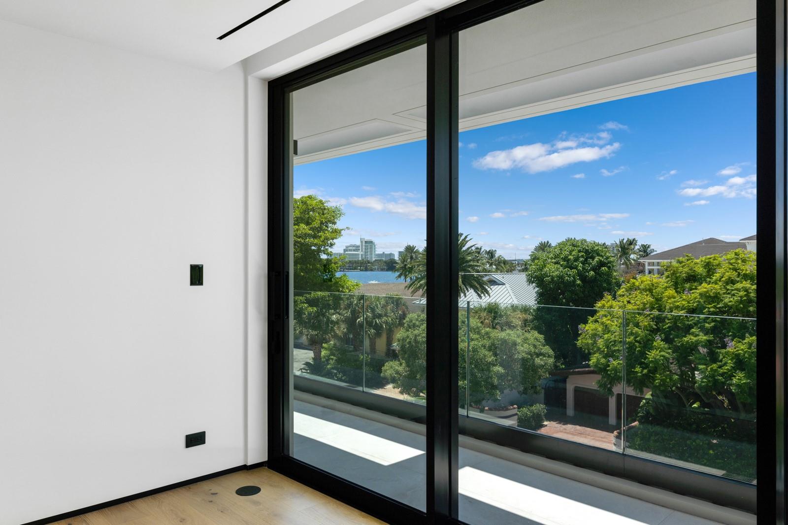 1721 SE 11th St Fort Lauderdale, FL 33316 1721 SE 11th St Fort Lauderdale, FL 33316