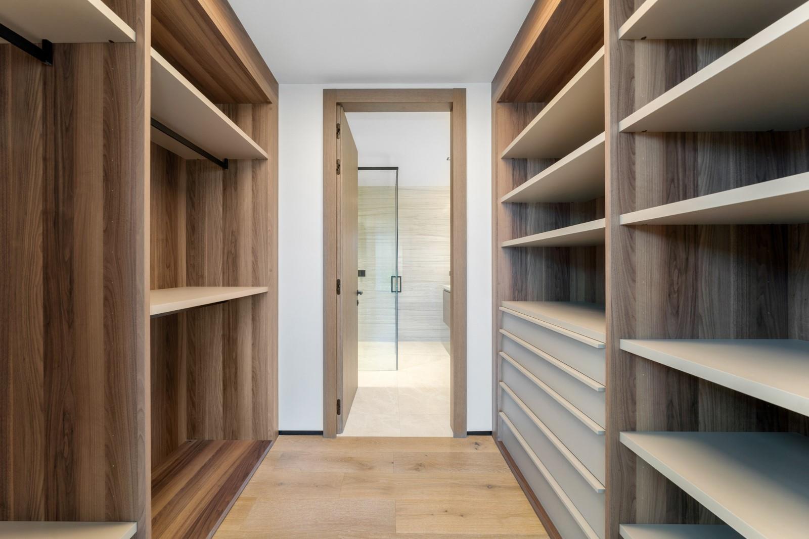 1721 SE 11th St Fort Lauderdale, FL 33316 1721 SE 11th St Fort Lauderdale, FL 33316