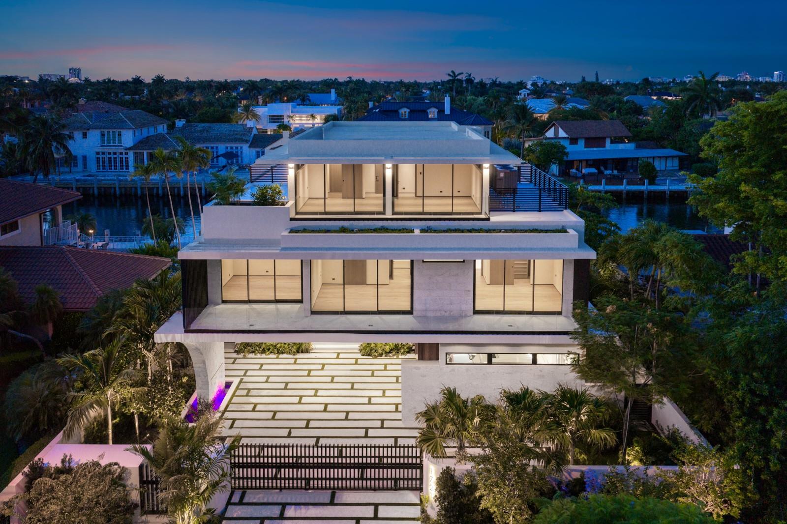 1721 SE 11th St Fort Lauderdale, FL 33316 1721 SE 11th St Fort Lauderdale, FL 33316