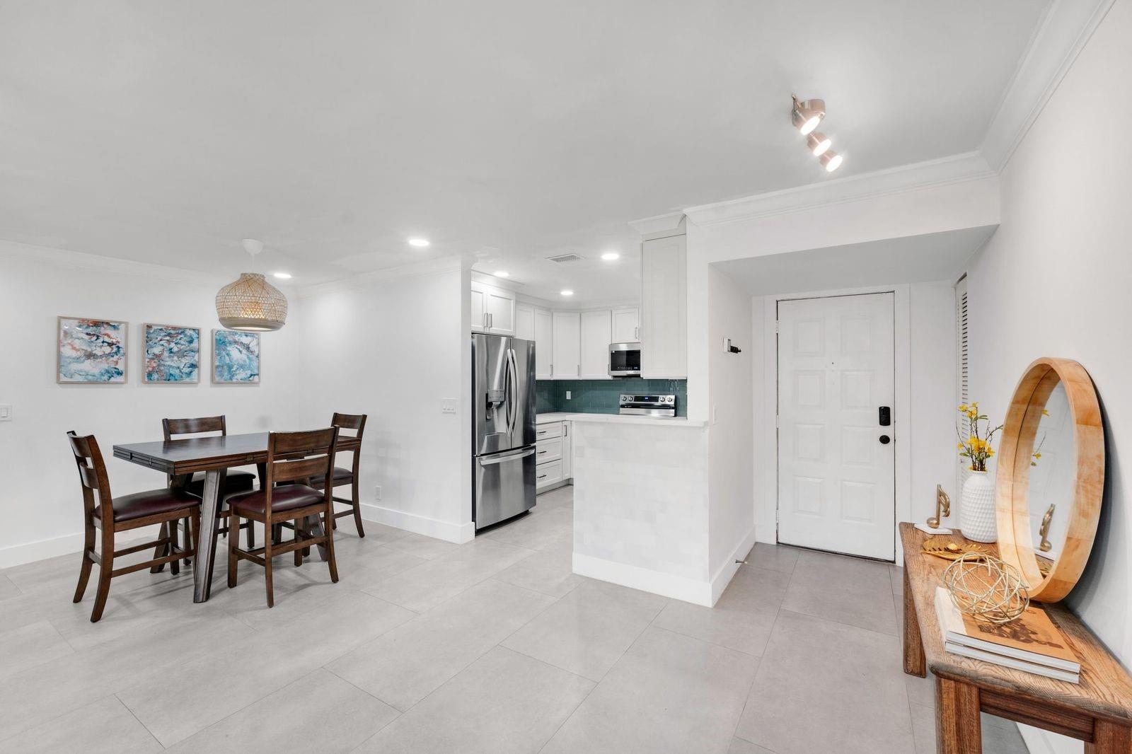 4125 S Carambola Cir #2126