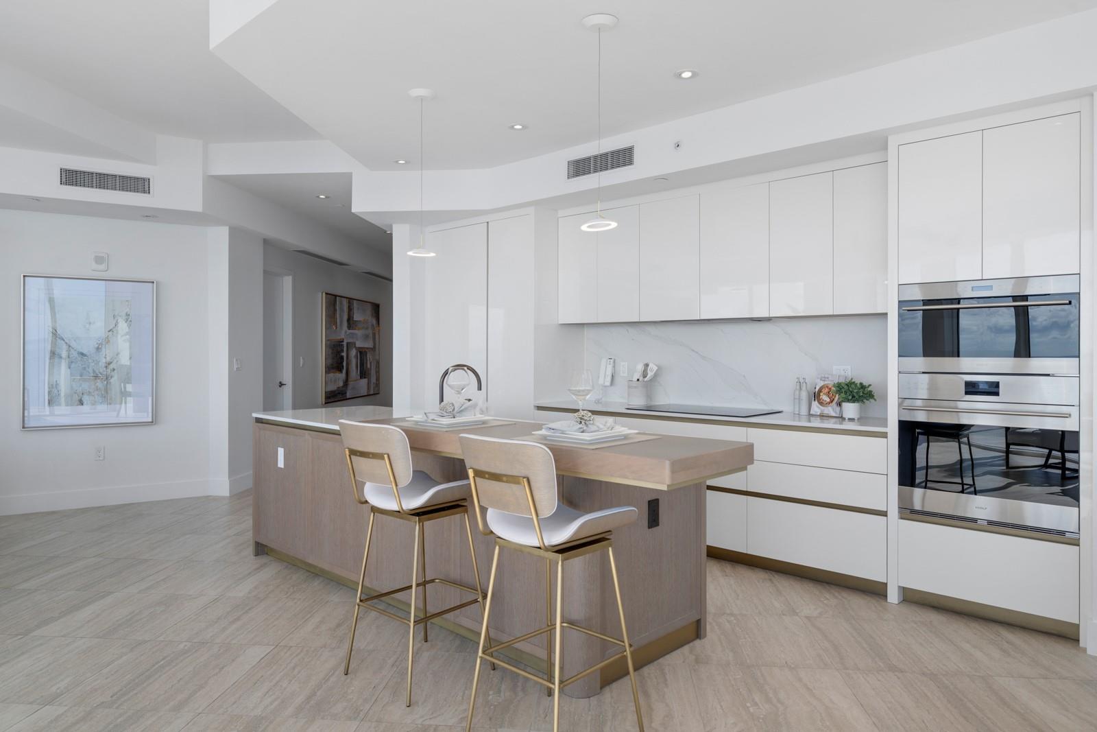 525 N Fort Lauderdale Bch Blvd #1101 Fort Lauderdale, FL 33304