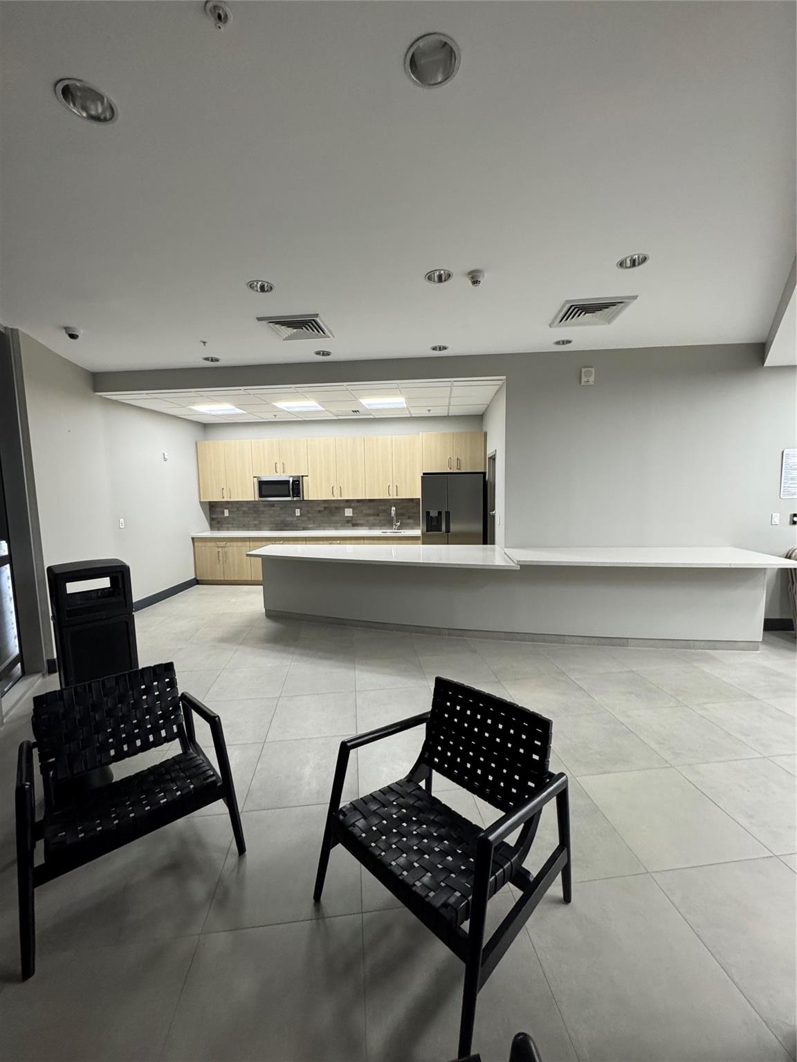 image Opera Tower Condo23