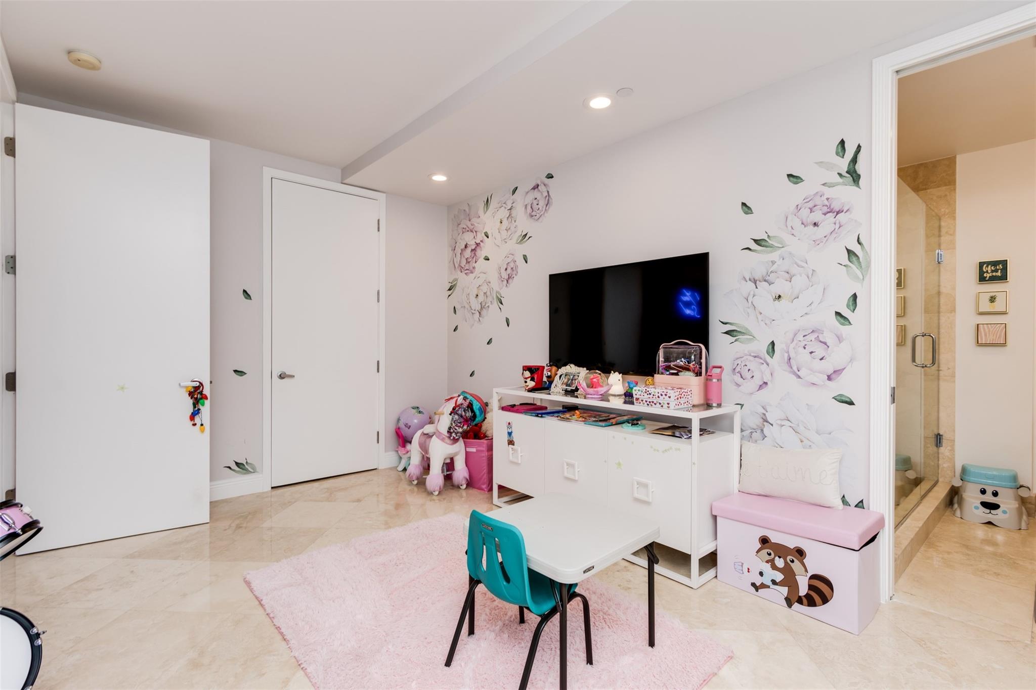 301 Hendricks Isle #7 Fort Lauderdale, FL 33301