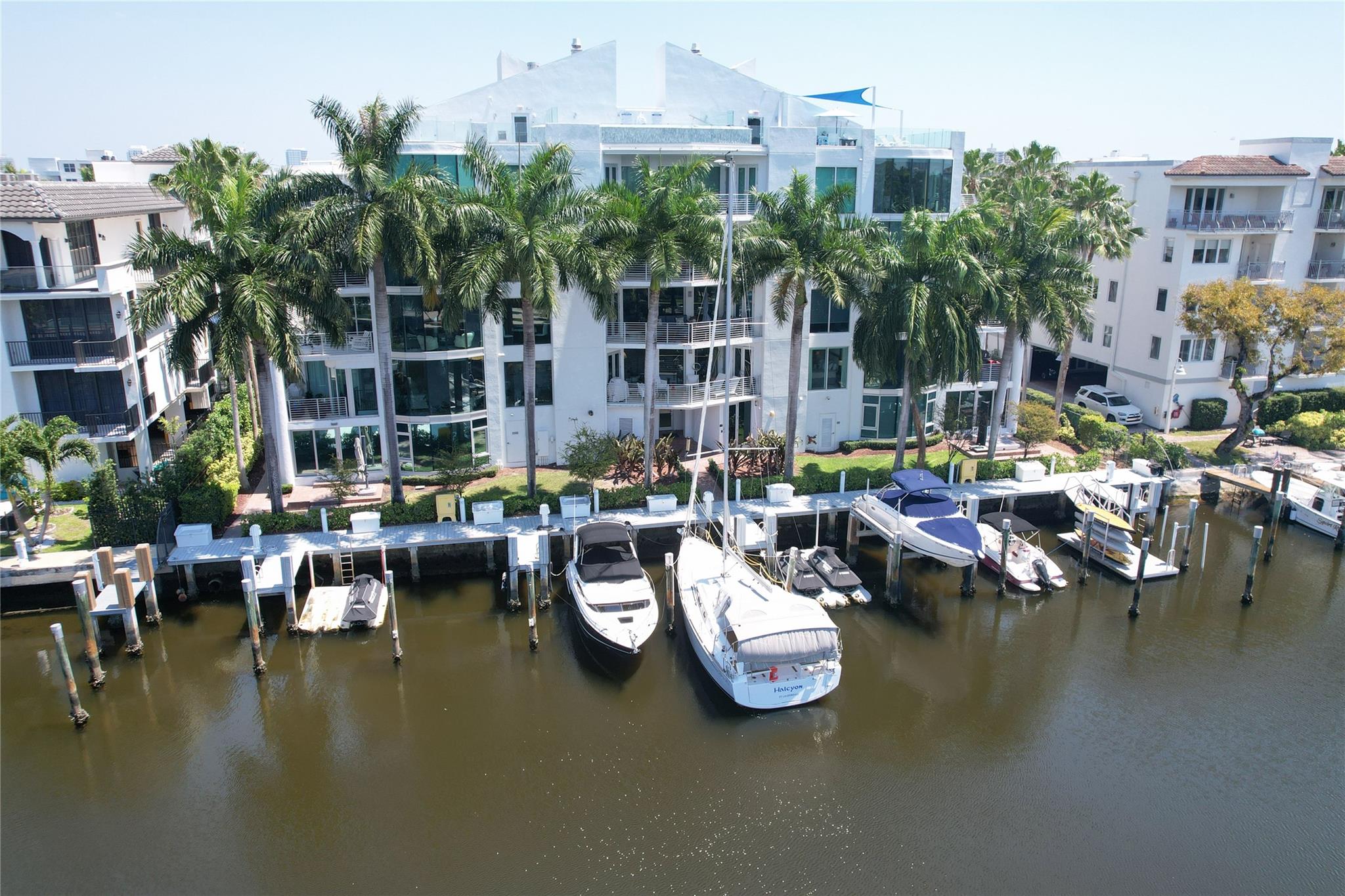 301 Hendricks Isle #7 Fort Lauderdale, FL 33301