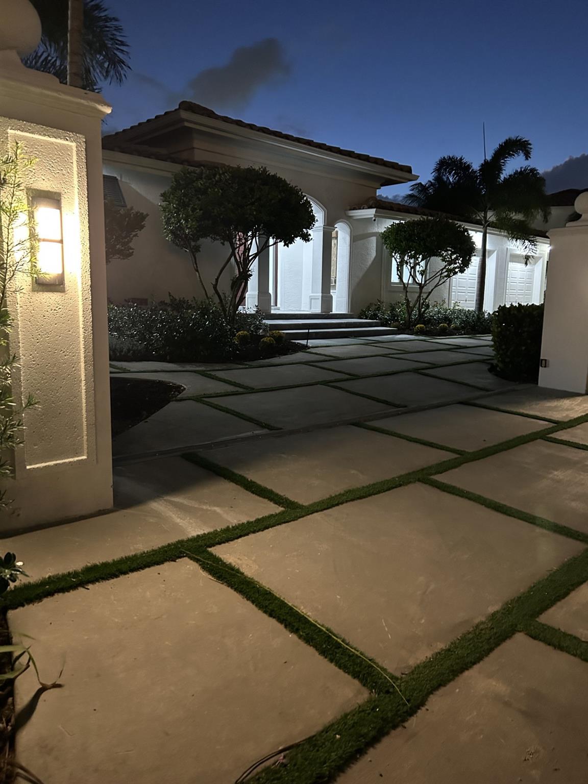 2520 Laguna Ter Fort Lauderdale, FL 33316