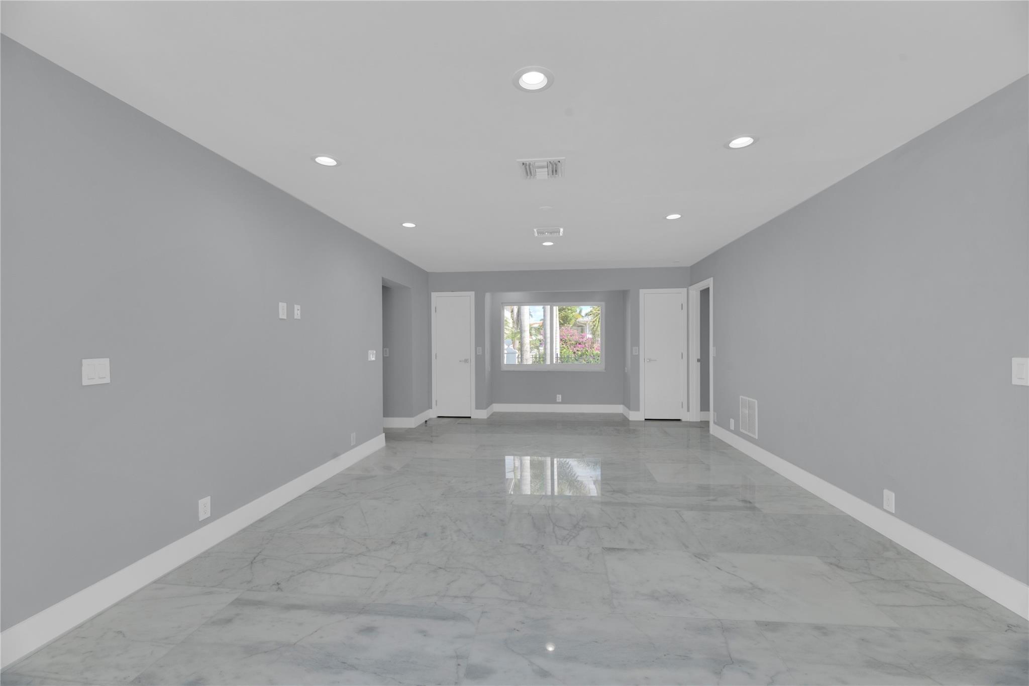 2520 Laguna Ter Fort Lauderdale, FL 33316