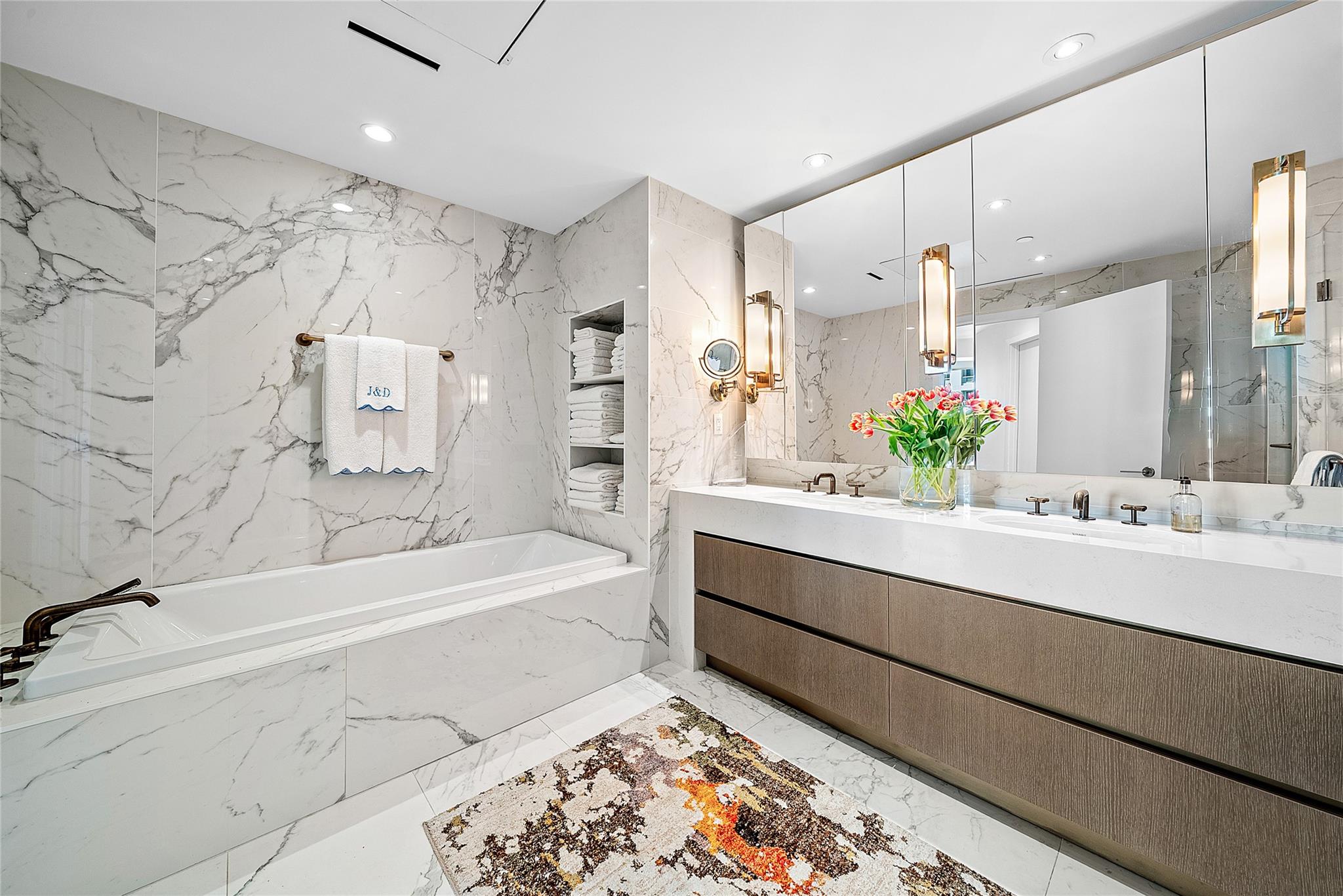 525 N Fort Lauderdale Bch Blvd #1802 Fort Lauderdale, FL 33304