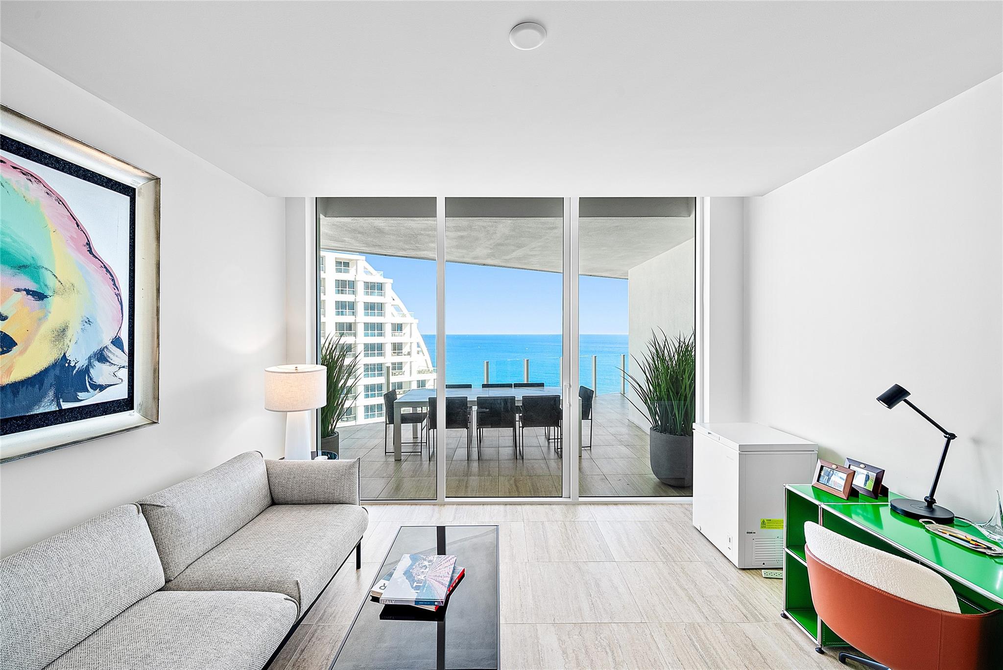 525 N Fort Lauderdale Bch Blvd #1802 Fort Lauderdale, FL 33304