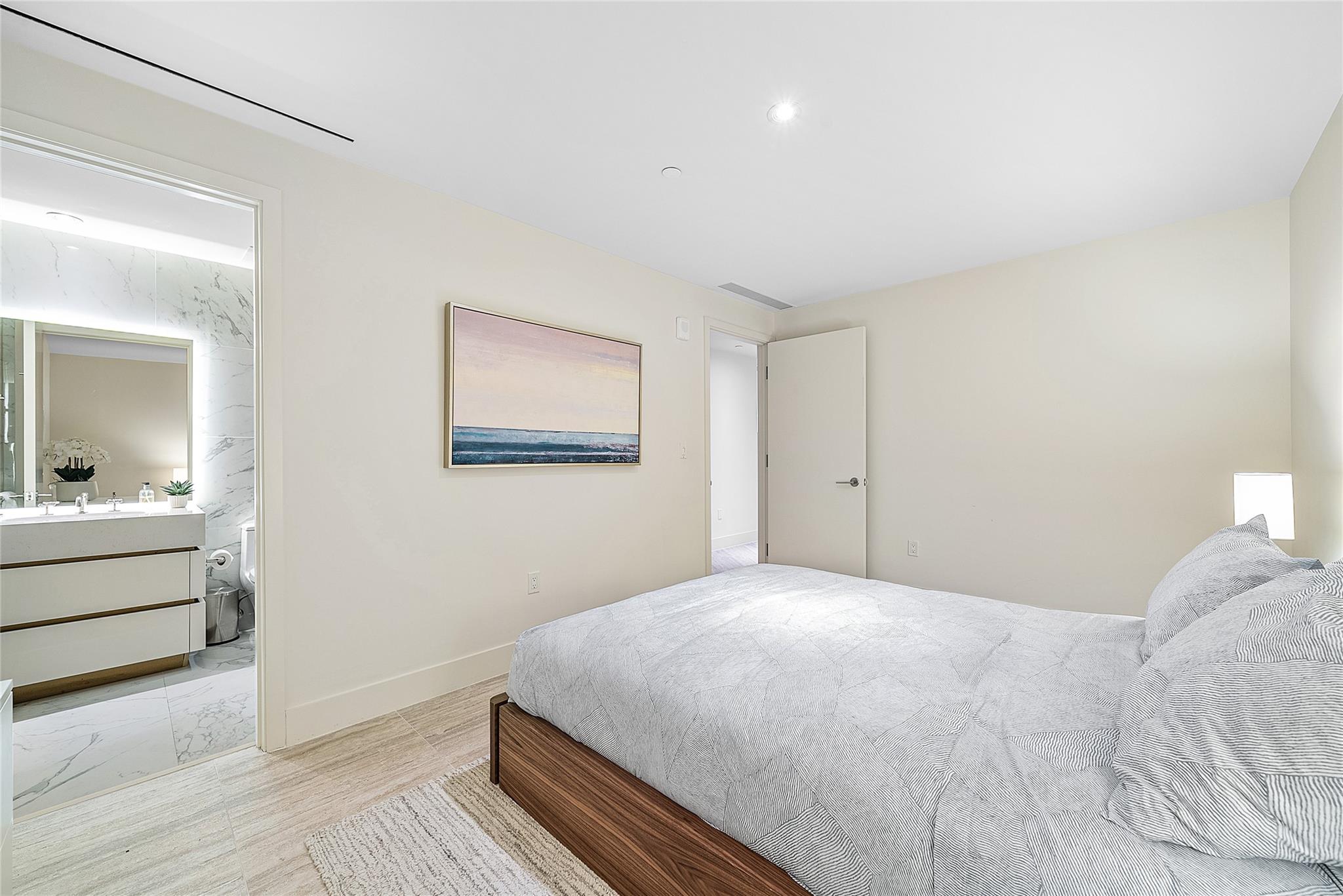 525 N Fort Lauderdale Bch Blvd #1802 Fort Lauderdale, FL 33304