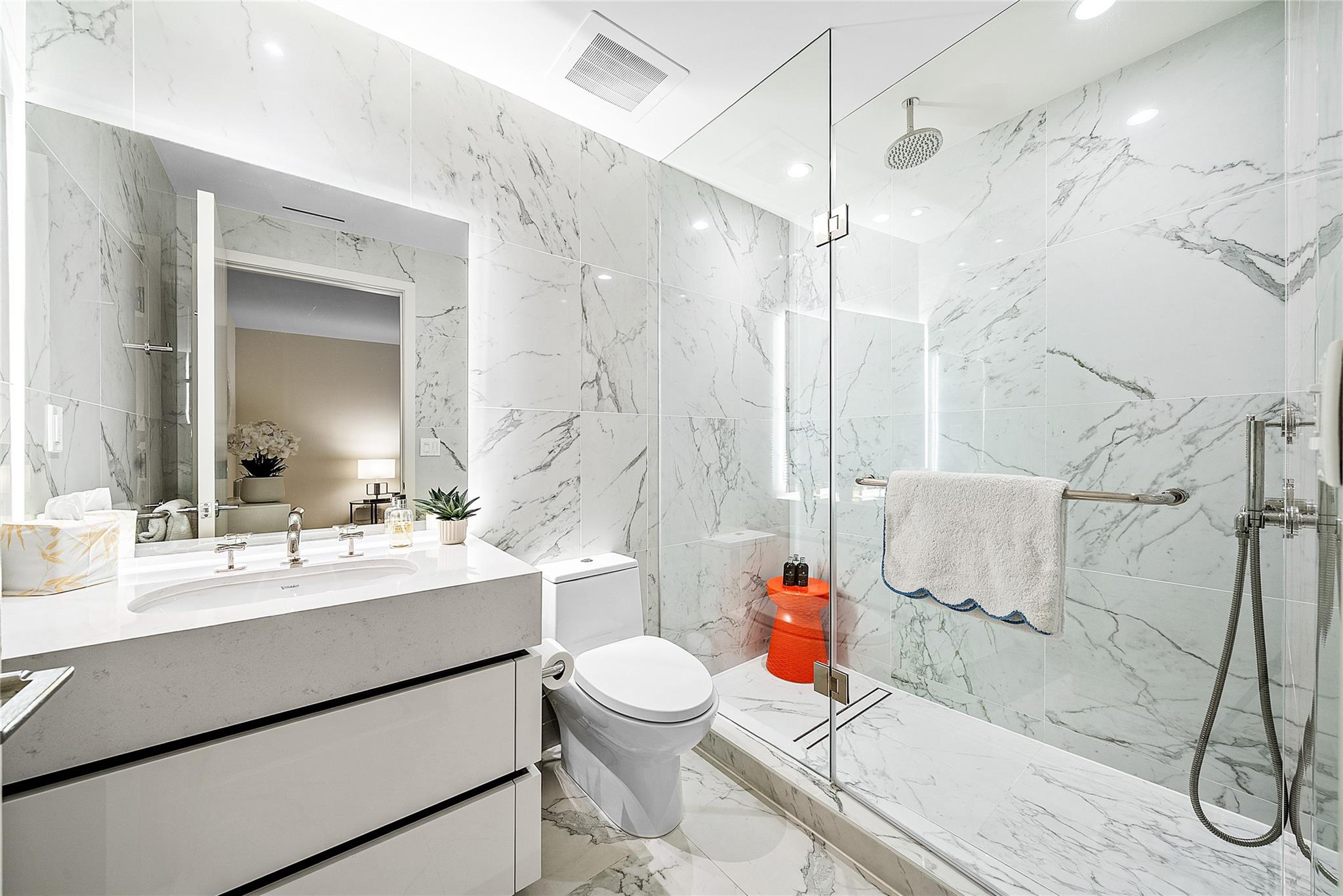 525 N Fort Lauderdale Bch Blvd #1802 Fort Lauderdale, FL 33304