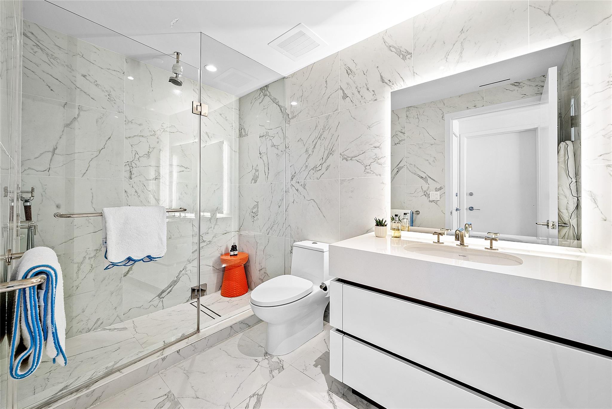 525 N Fort Lauderdale Bch Blvd #1802 Fort Lauderdale, FL 33304