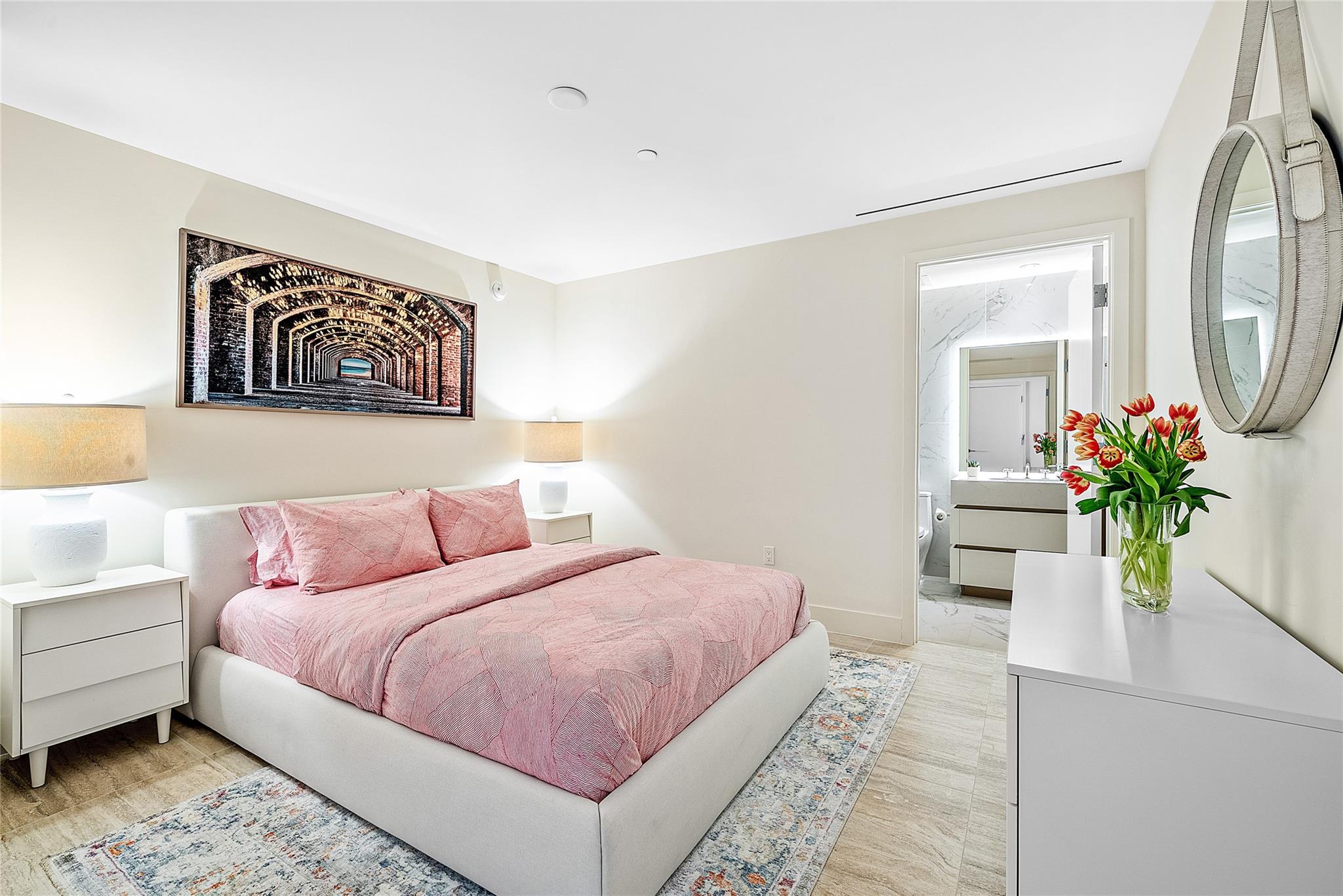 525 N Fort Lauderdale Bch Blvd #1802 Fort Lauderdale, FL 33304