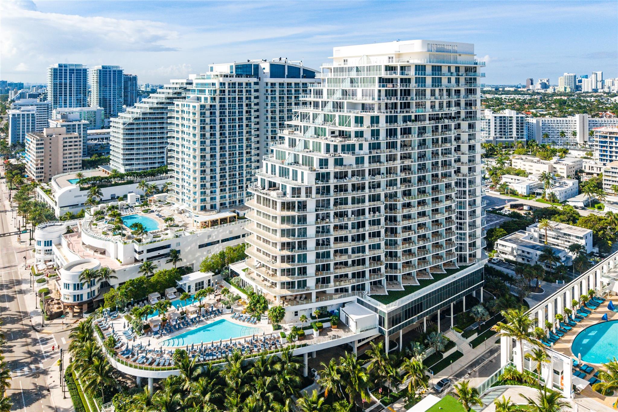 525 N Fort Lauderdale Bch Blvd #1802 Fort Lauderdale, FL 33304