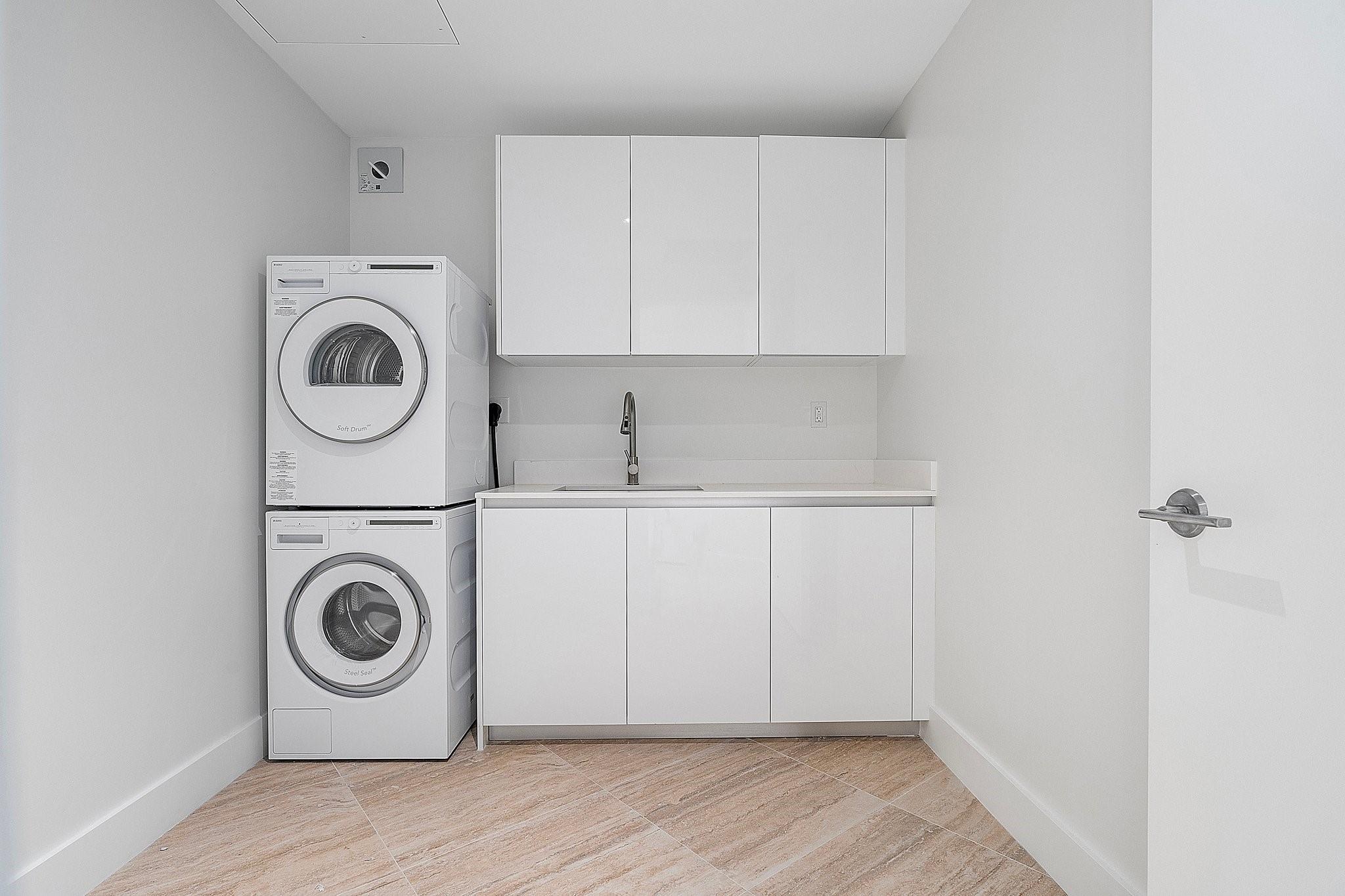 525 N Fort Lauderdale Bch Blvd #1801 Fort Lauderdale, FL 33304