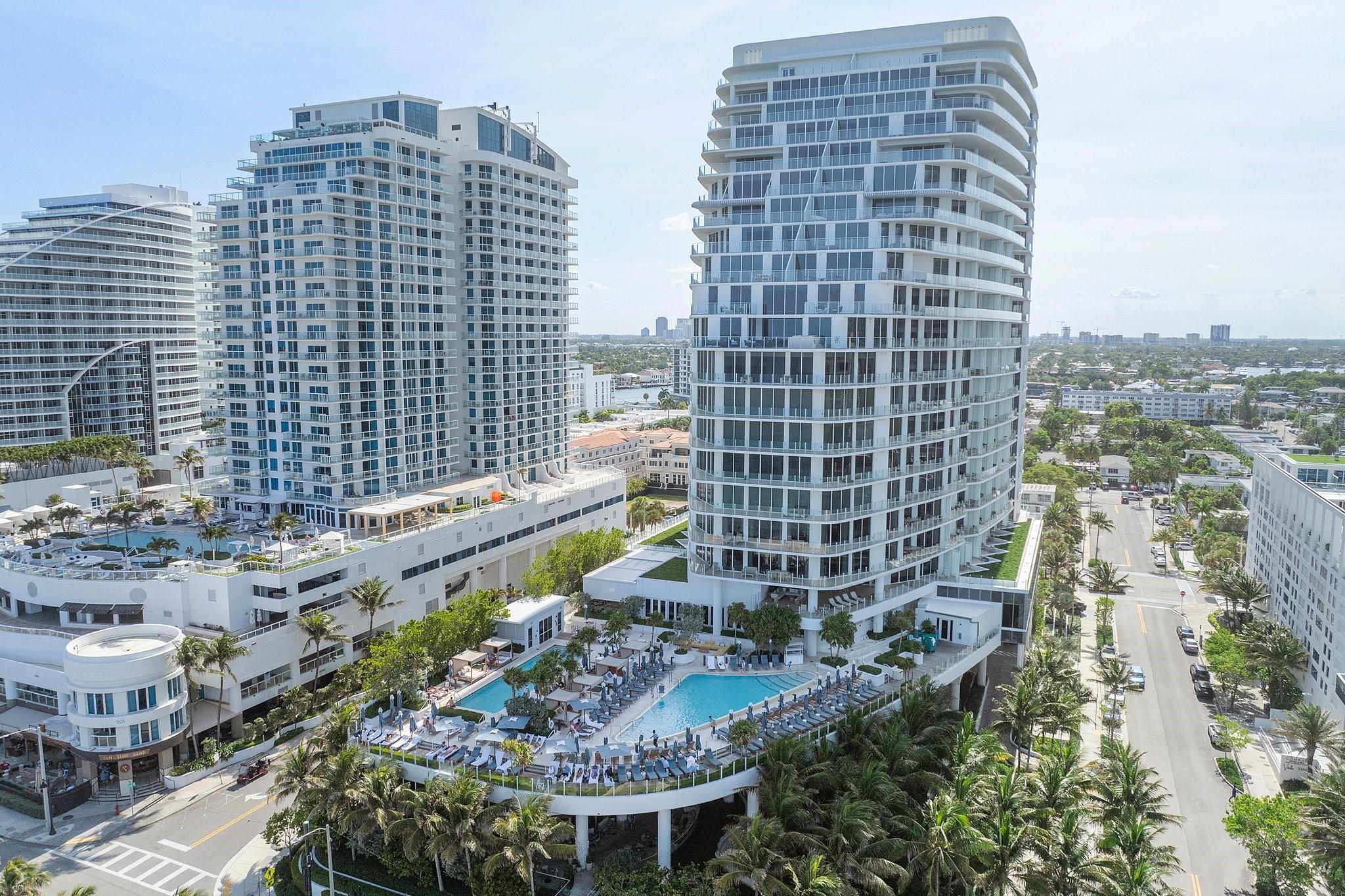 525 N Fort Lauderdale Bch Blvd #1801 Fort Lauderdale, FL 33304