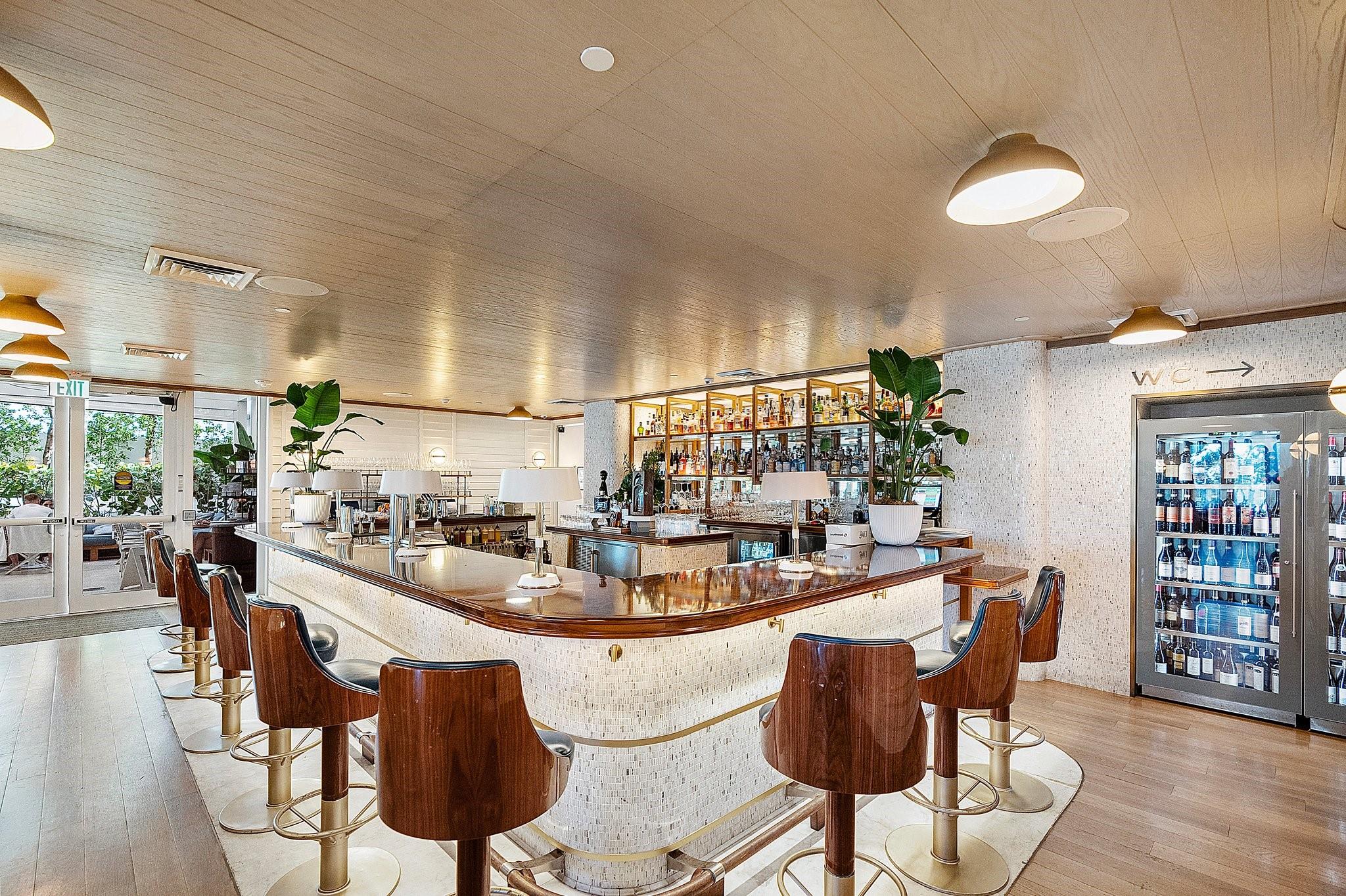 525 N Fort Lauderdale Bch Blvd #1801 Fort Lauderdale, FL 33304