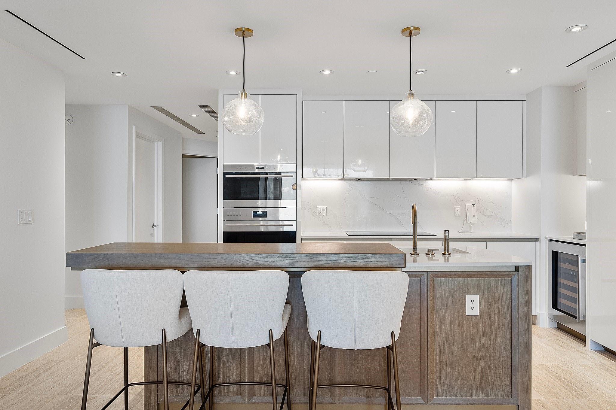 525 N Fort Lauderdale Bch Blvd #1801 Fort Lauderdale, FL 33304