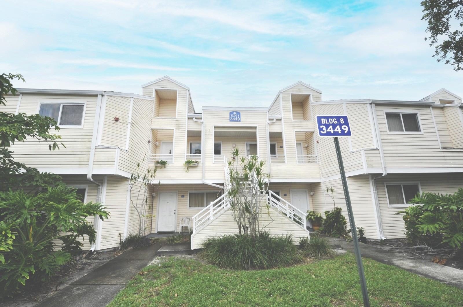 3449 NW 44th St #202