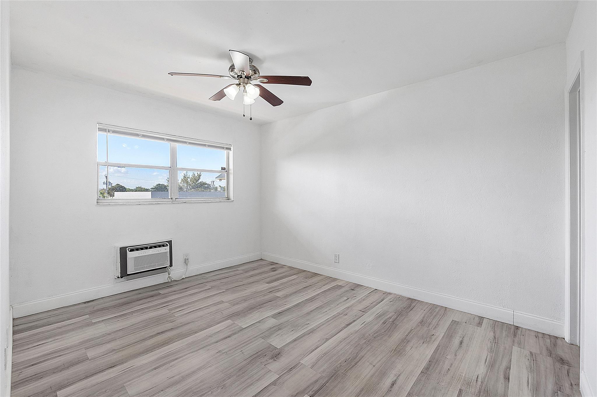 1100 NE 9th Ave #302 Fort Lauderdale, FL 33304