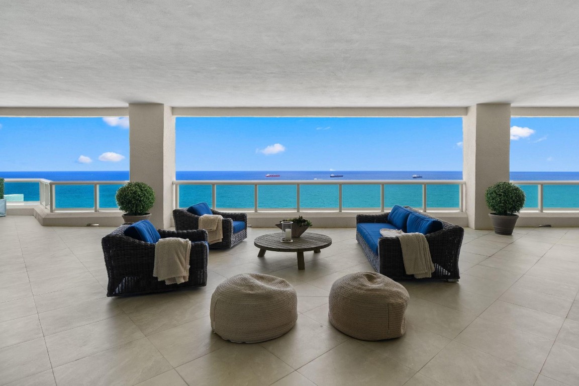 101 S Fort Lauderdale Bch Blvd #PH 2703 Fort Lauderdale, FL 33316