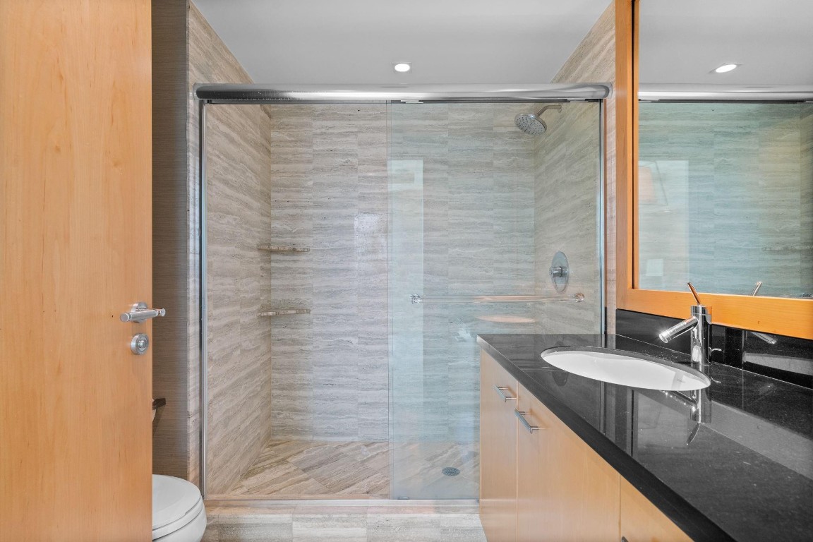 101 S Fort Lauderdale Bch Blvd #PH 2703 Fort Lauderdale, FL 33316